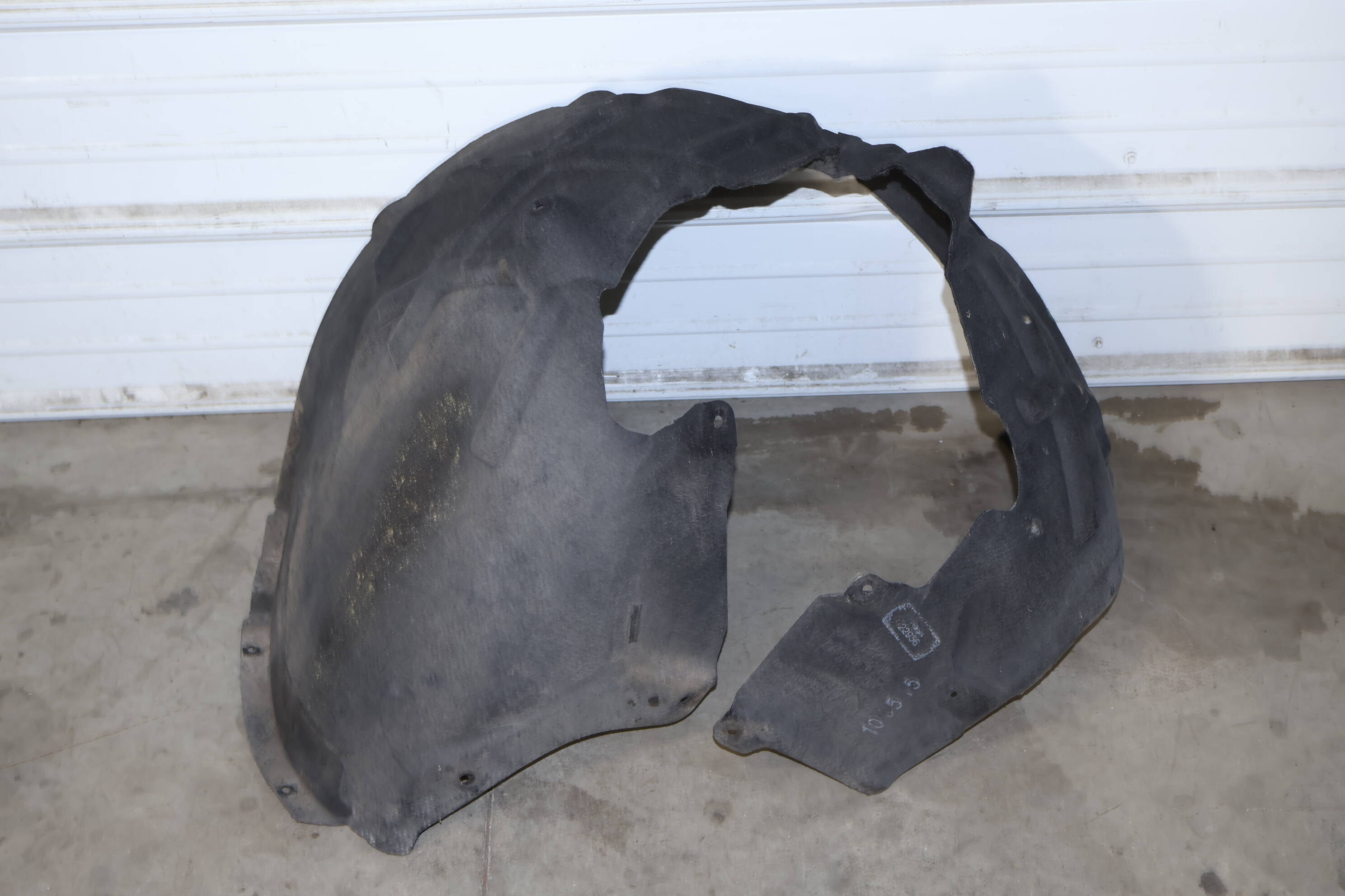 Fender Liner / Wheel Housing Cover 7P6805977A