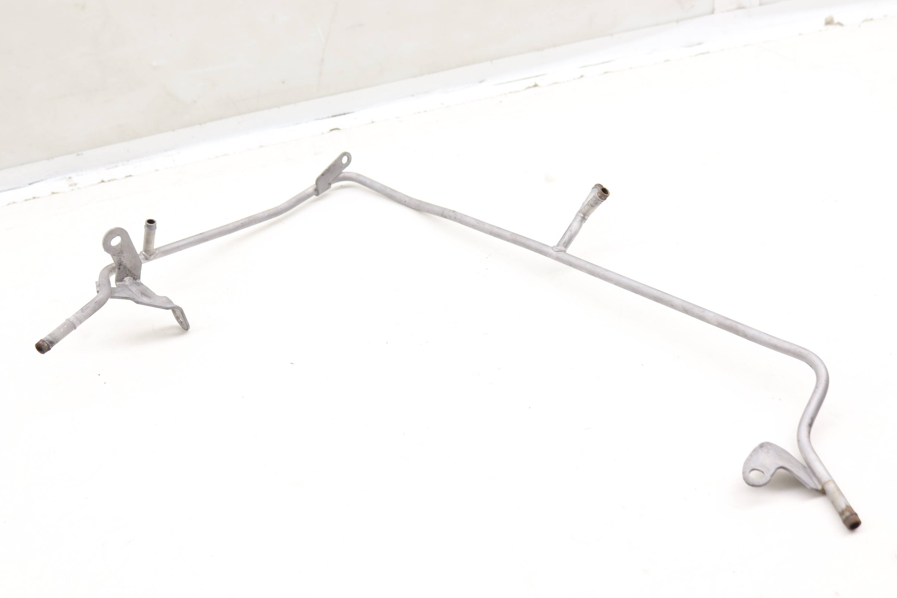 Coolant Pipe / Tube / Line / Hose 06K121075AQ