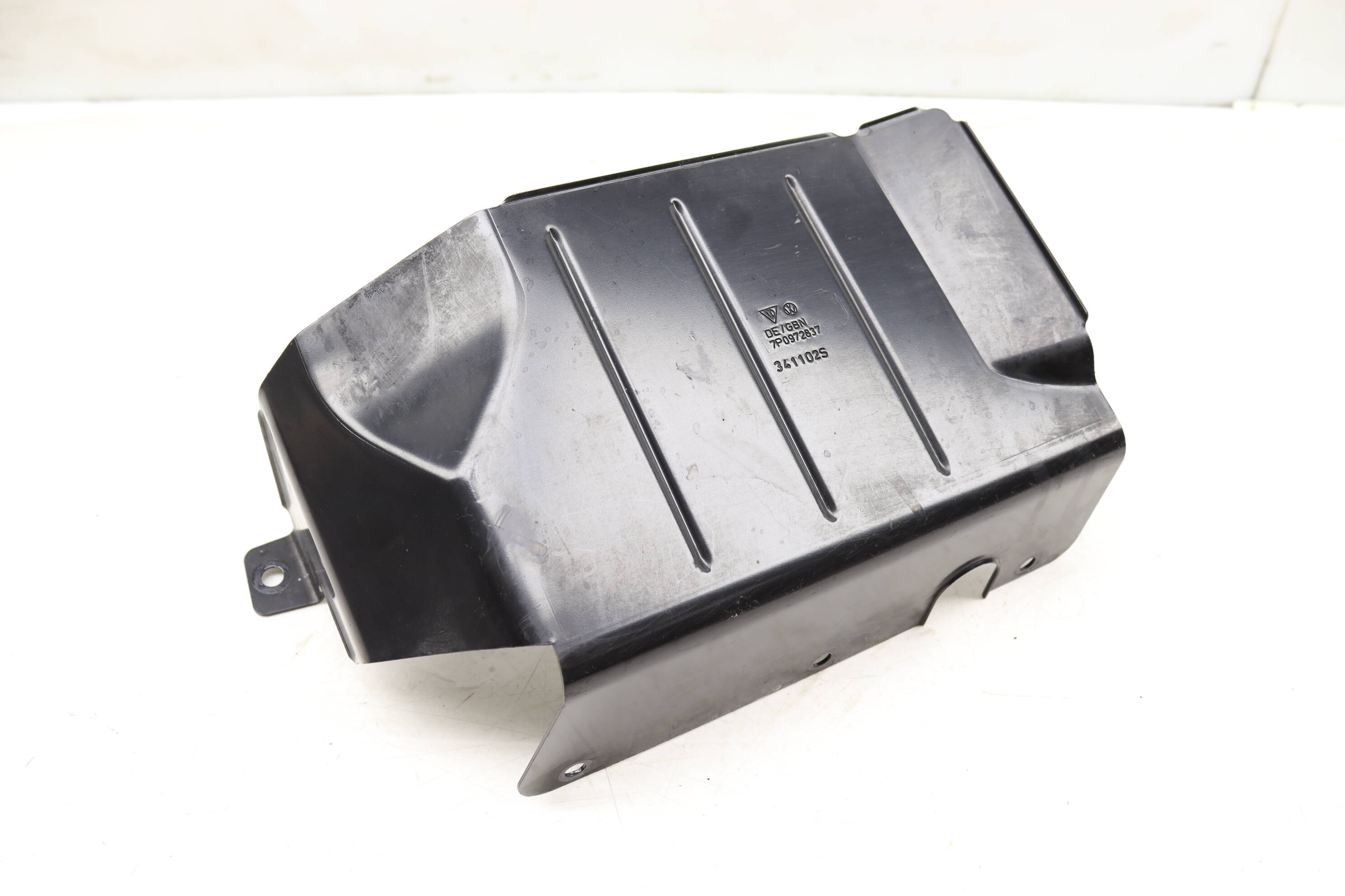 Hv Hybrid Motor Protective Plate / Cover 7P0972837 95861883700