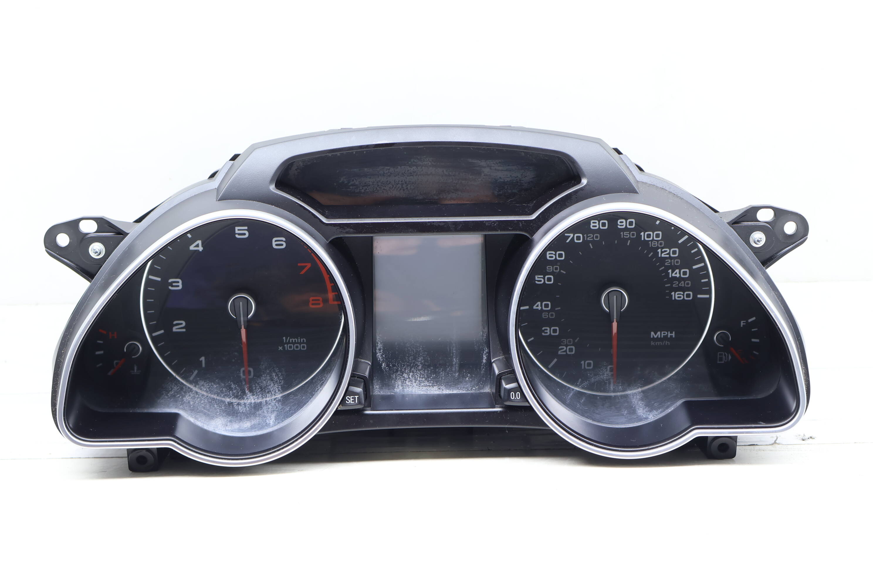 Instrument Cluster / Speedometer 8T0920951G