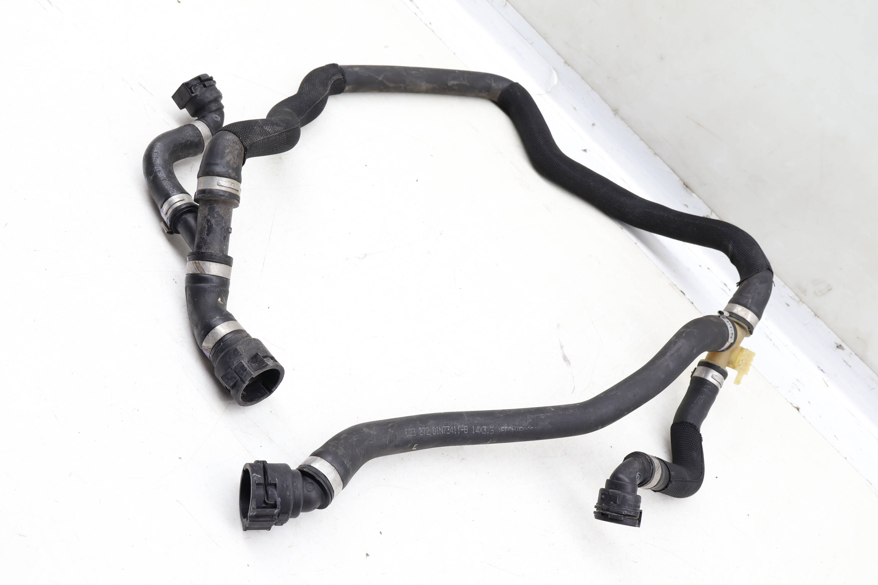 Radiator Coolant Hose / Line 17127623272