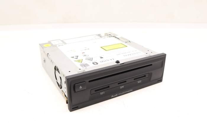 Dash Mmi / Multimedia Control Unit 8V0035038B main product photo