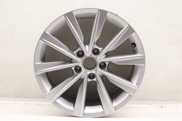 17" Inch Alloy Rim / Wheel (10-Spoke) 5N0601025AJ main product photo