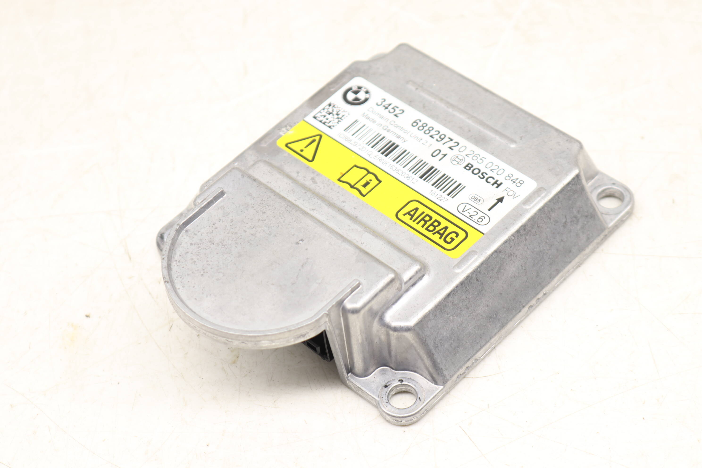 Icm&#x20;&#x2F;&#x20;Airbag&#x20;Control&#x20;Module&#x20;34526882972