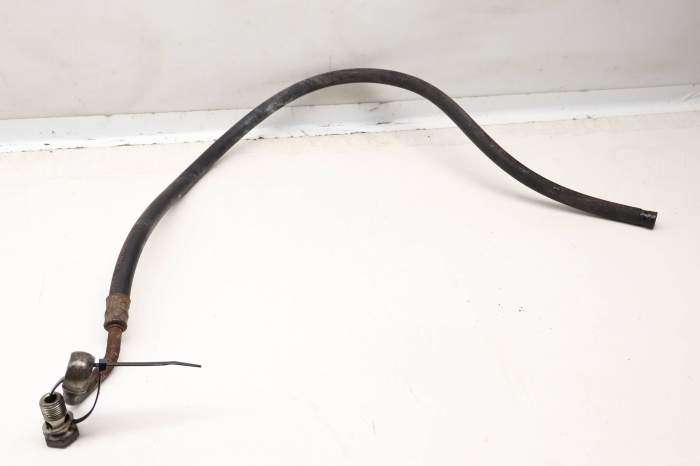 Power Steering Return Hose / Line 4B1422891 main product photo