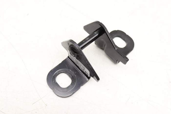 2Nd Row Inner Seat Lock / Locking Plate 4M0883610 main product photo