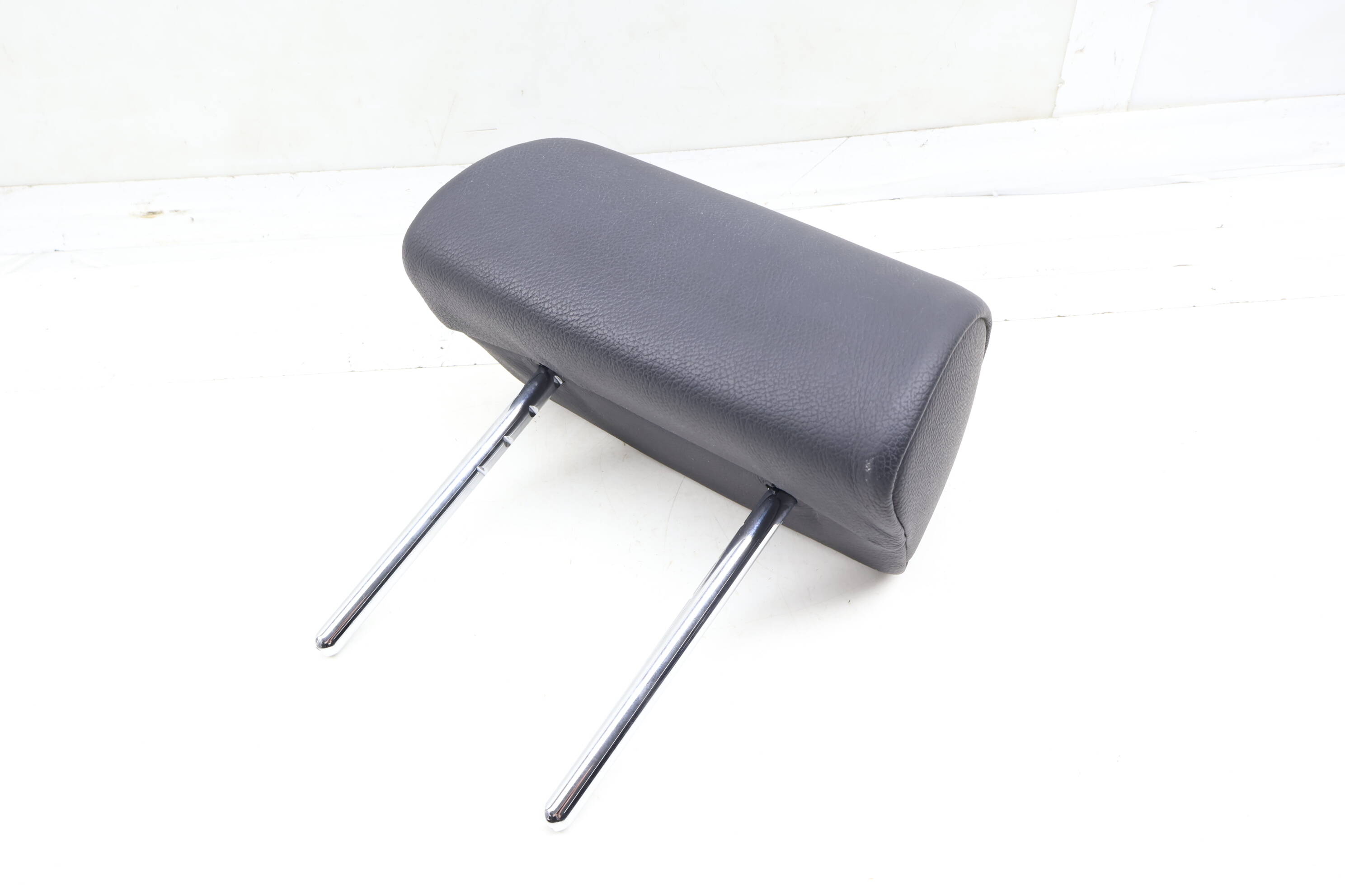 Seat Headrest / Head Rest 52207171134