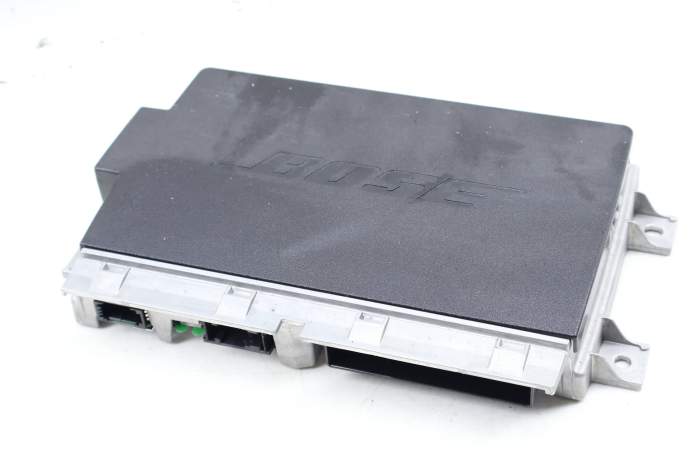 Bose Amplifier / Amp 4M0035223A main product photo