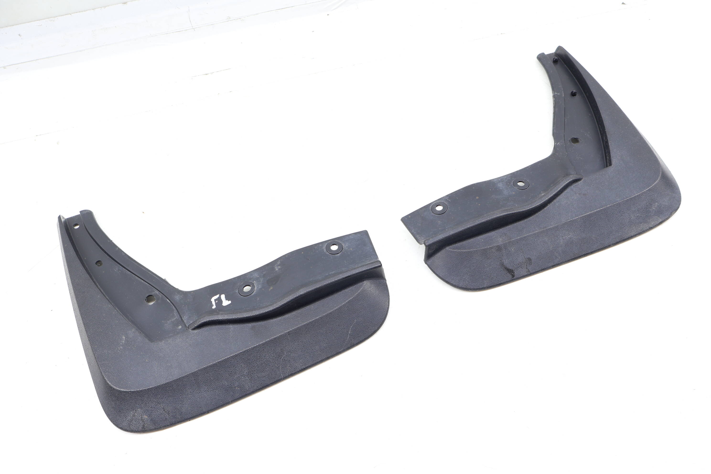 Mud Flap Set 3CM075111