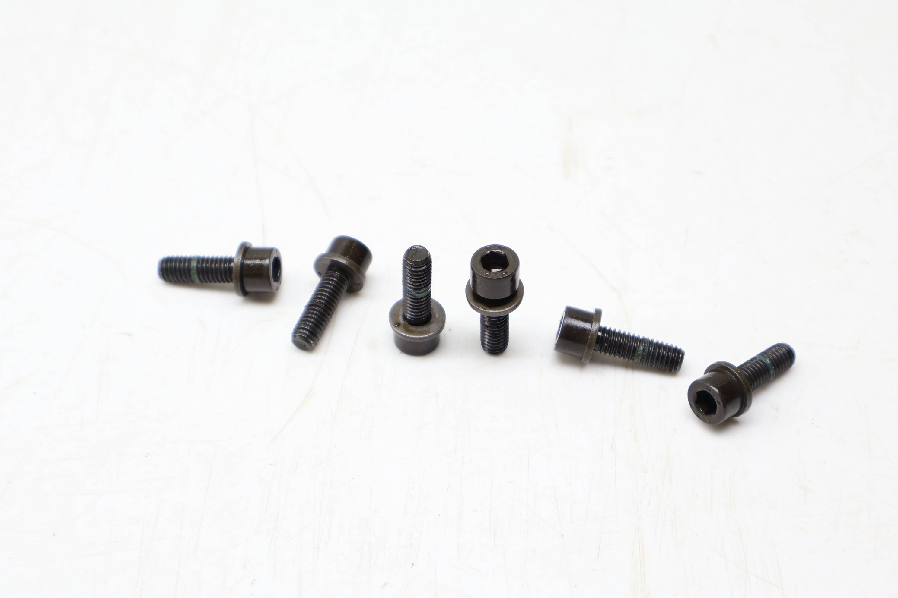 M6x20 Oil Pump / Suction Tube Screw / Bolt Set (6) N10227801