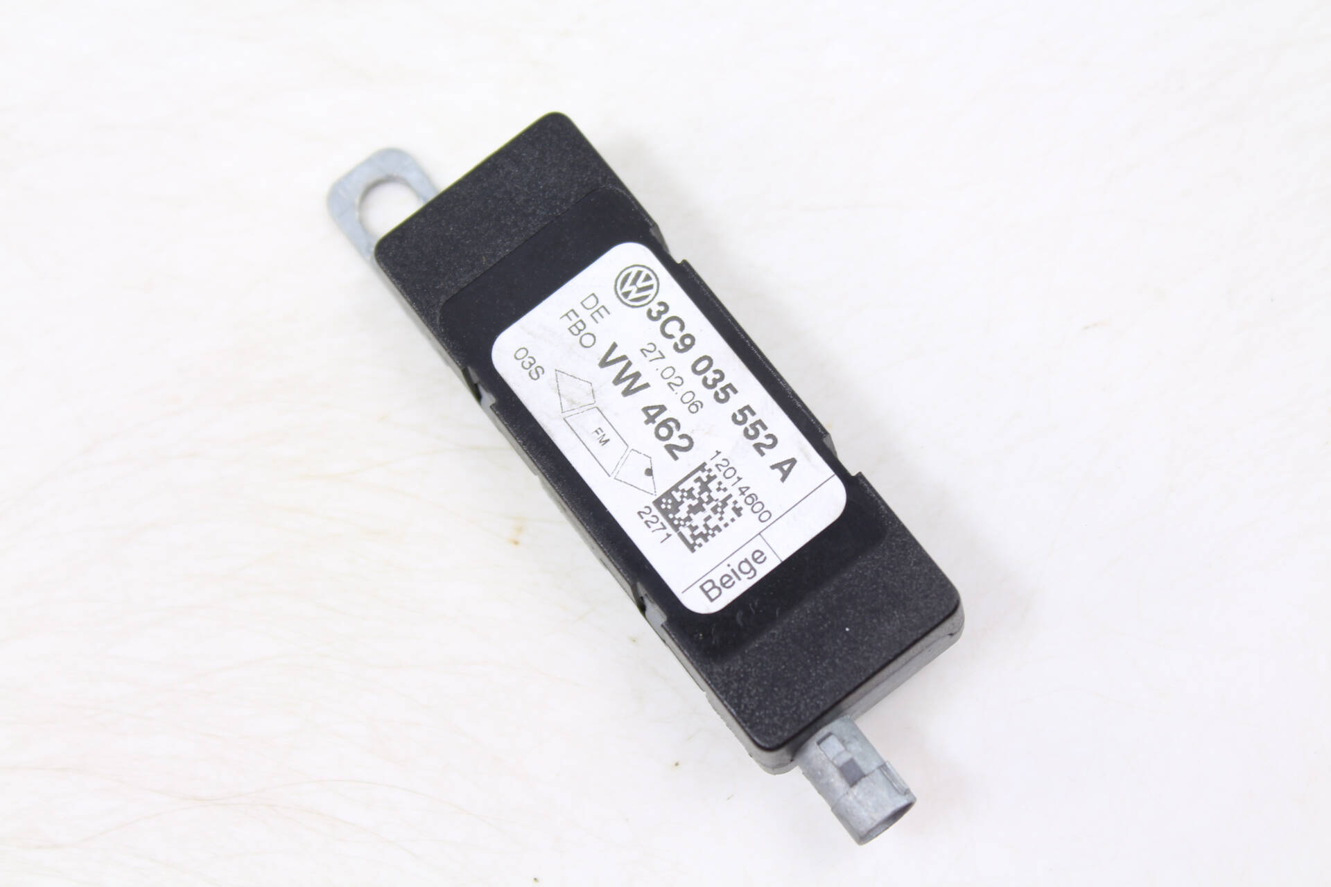 Window Antenna Booster 3C9035552A