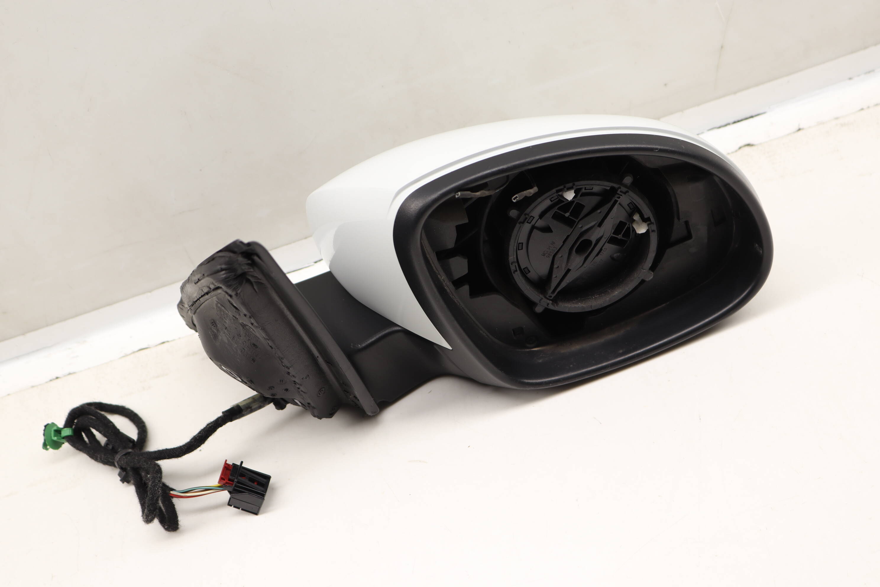 Side View Mirror Assembly 5N1857508Q