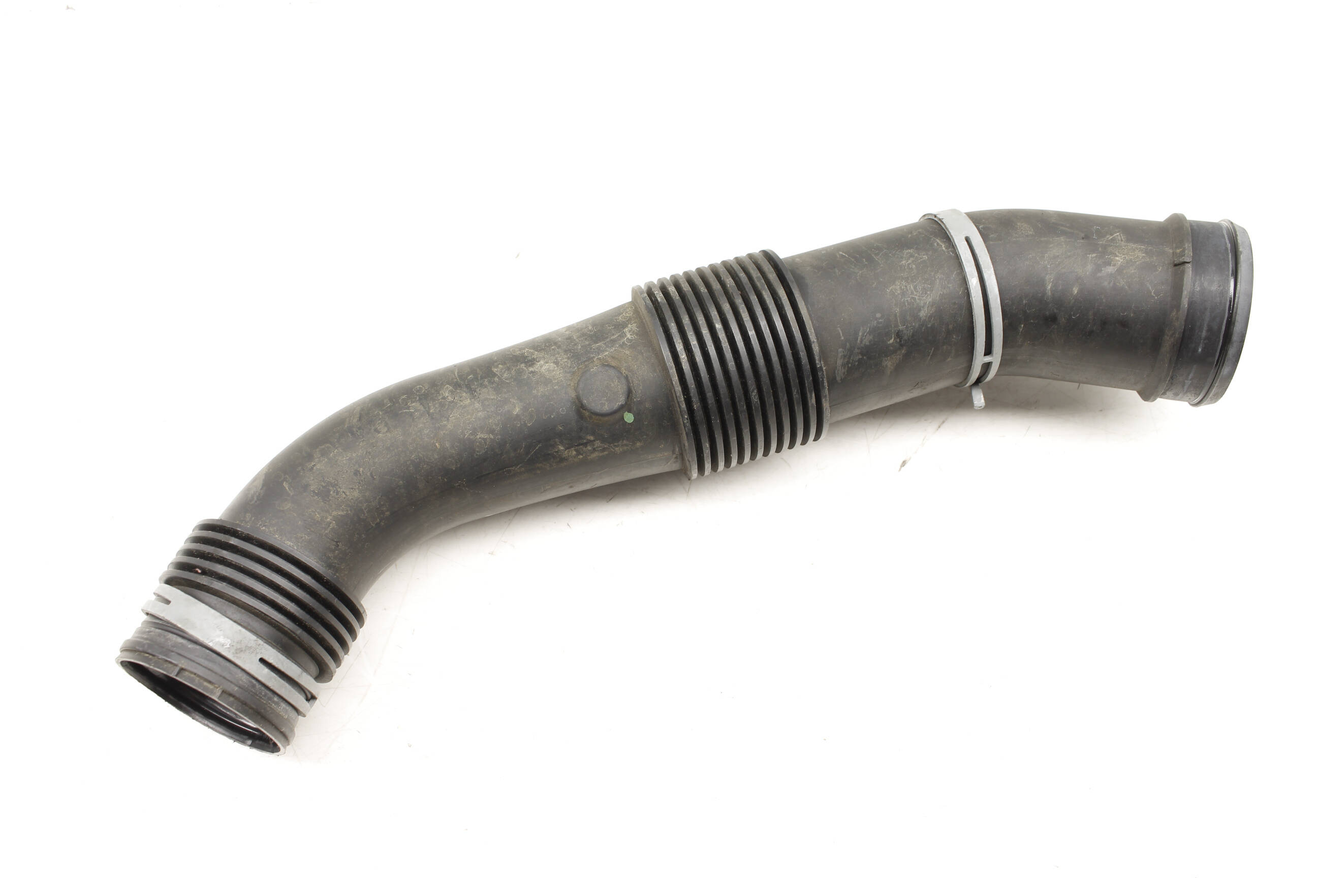 Air Intake Hose / Duct 7L6128684A
