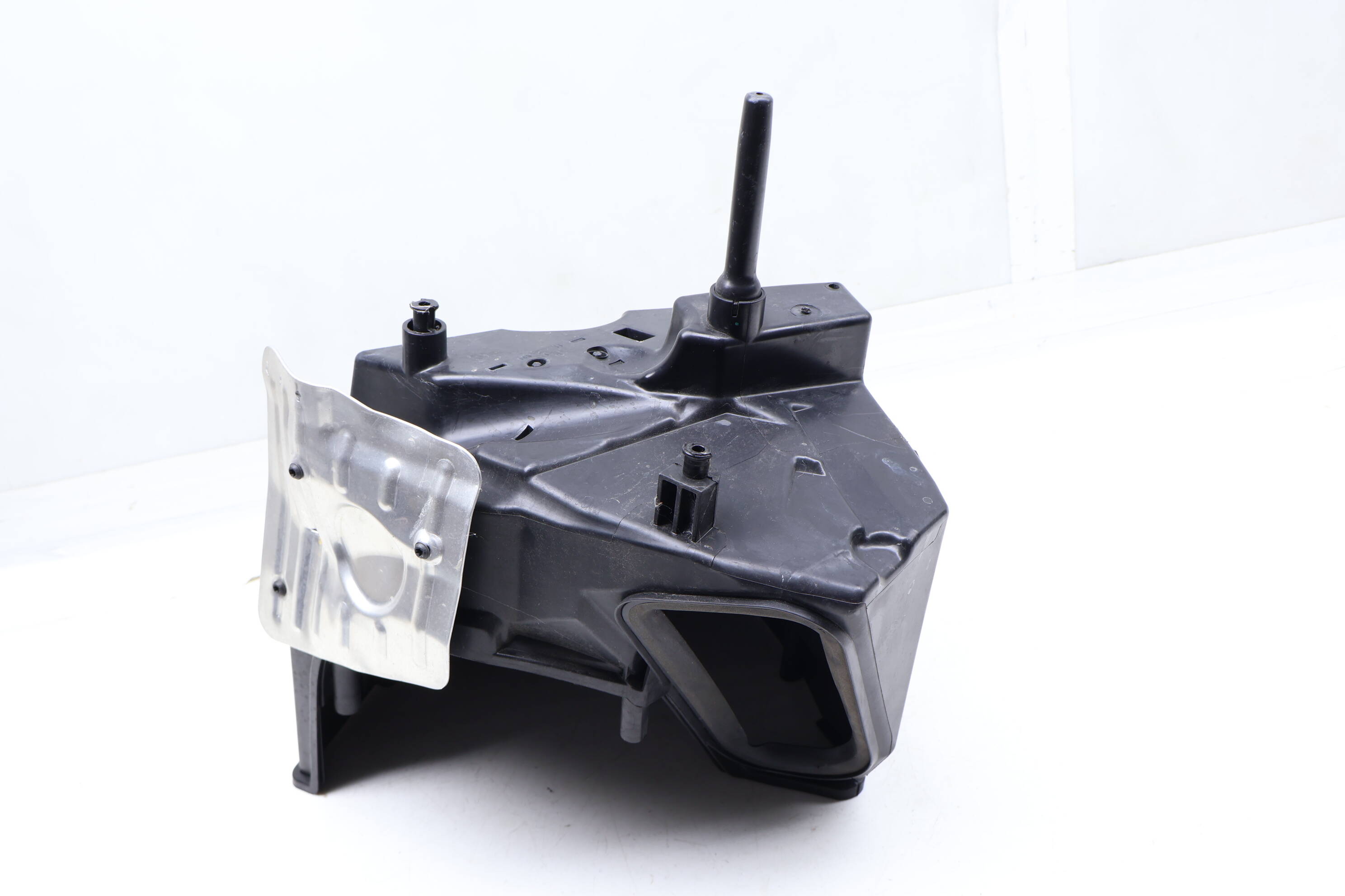 Engine Air Filter Box (Lower Half) 8W0133837AB