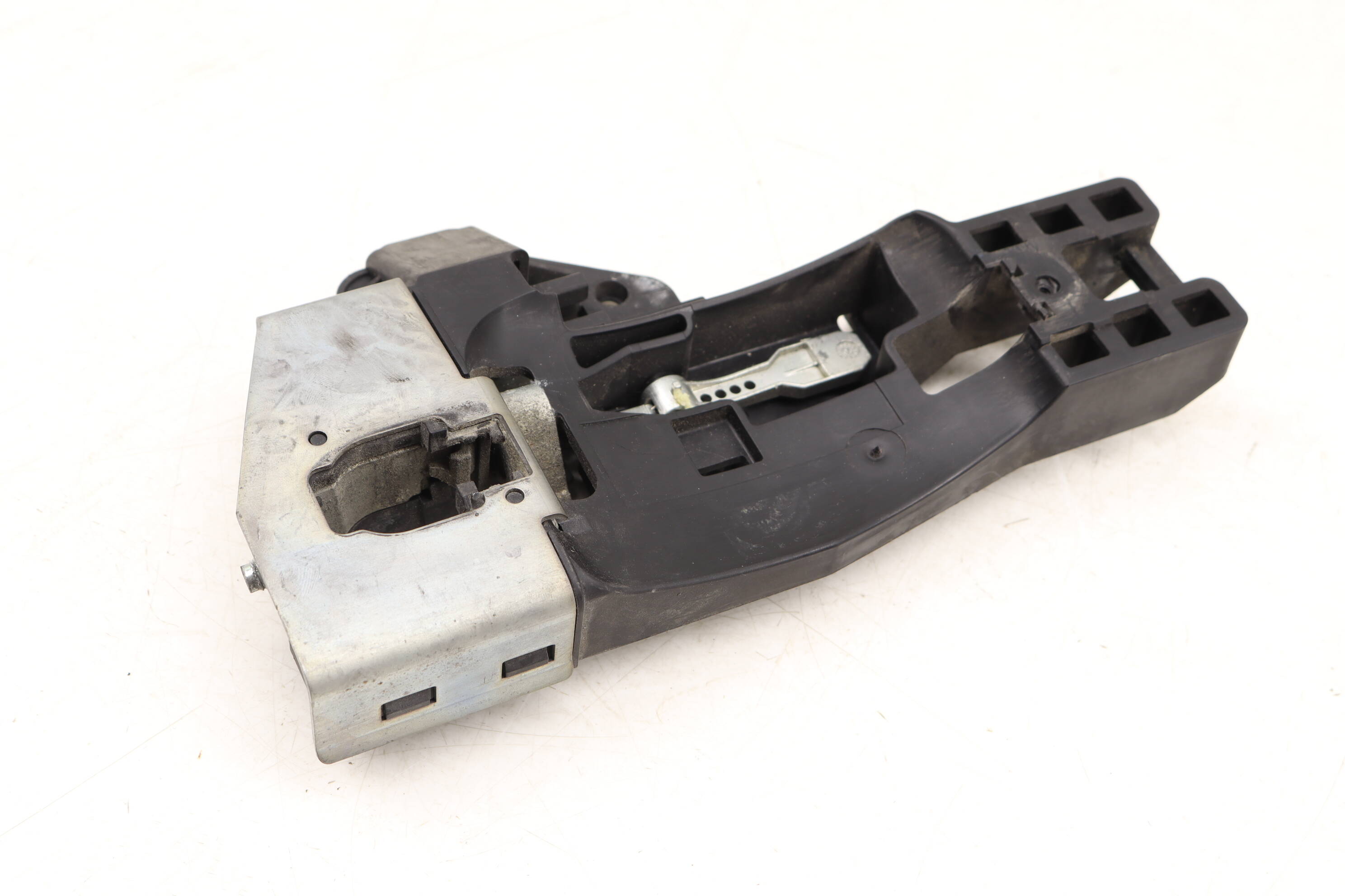 Exterior Door Handle Bracket 8J1837885