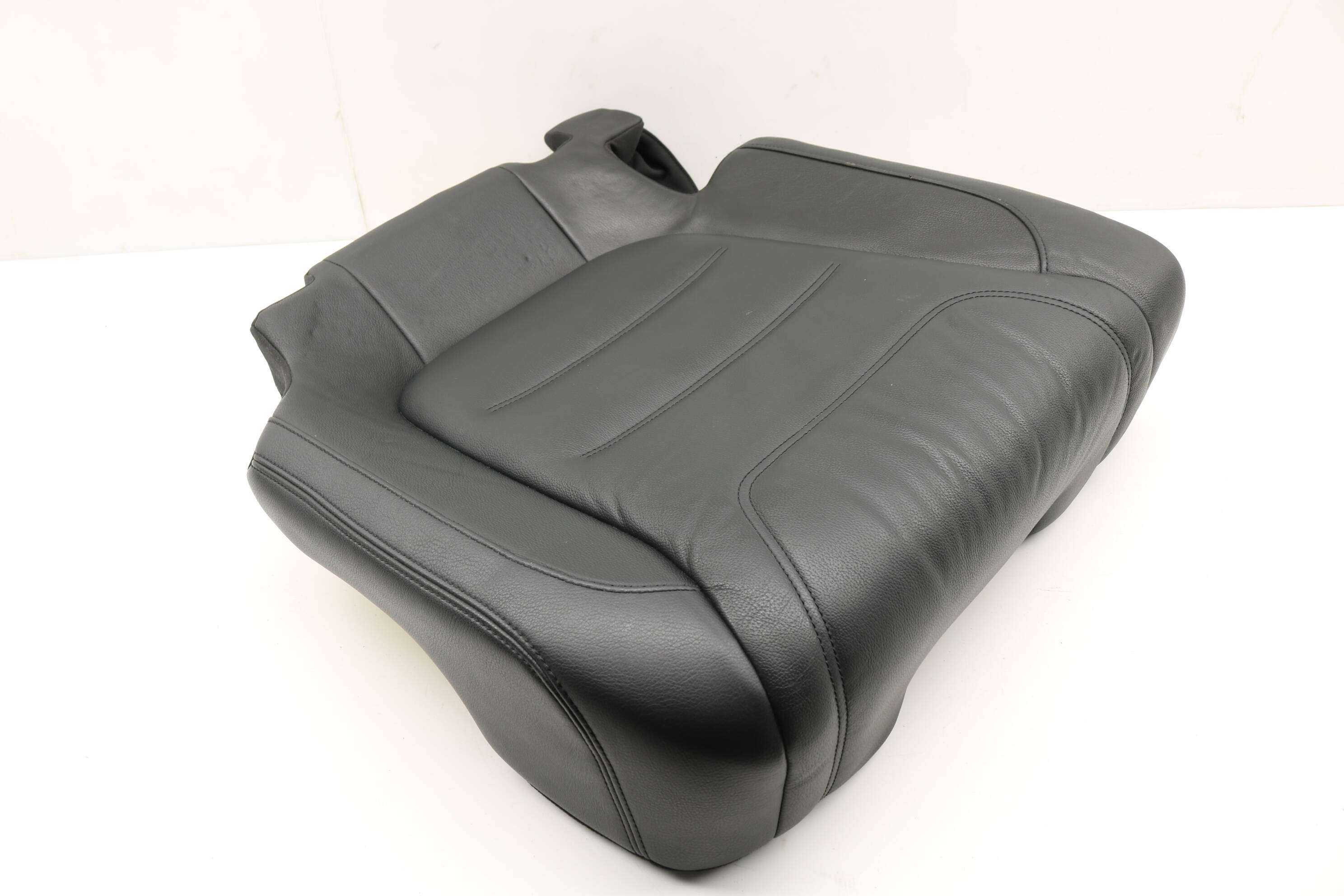 Lower Seat Bottom Cushion 7P6885406GD