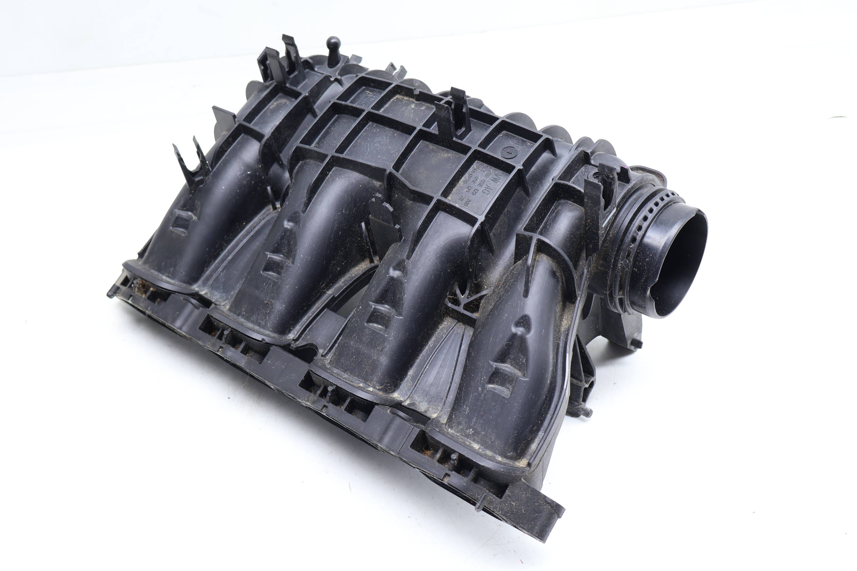 Intake Manifold 05E129709B