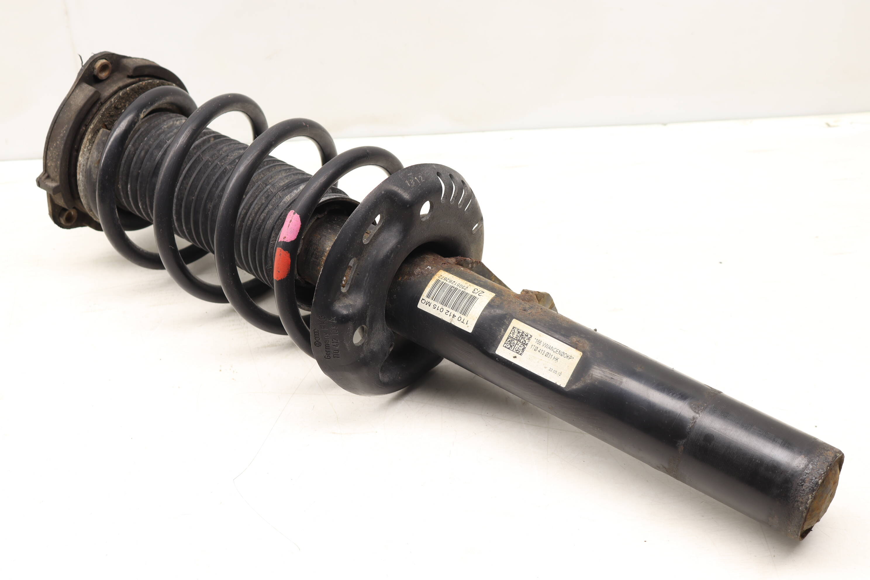 早割 万博 VW Front 1T0413031HK Assembly Spring / Strut スキー