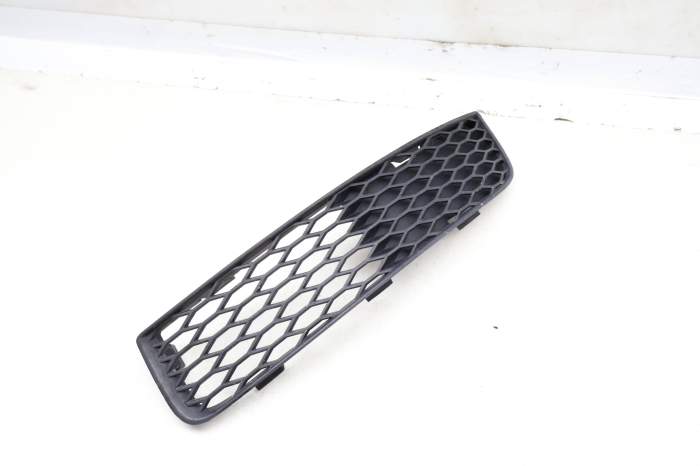 Lower Bumper Grille 8N0807681A main product photo