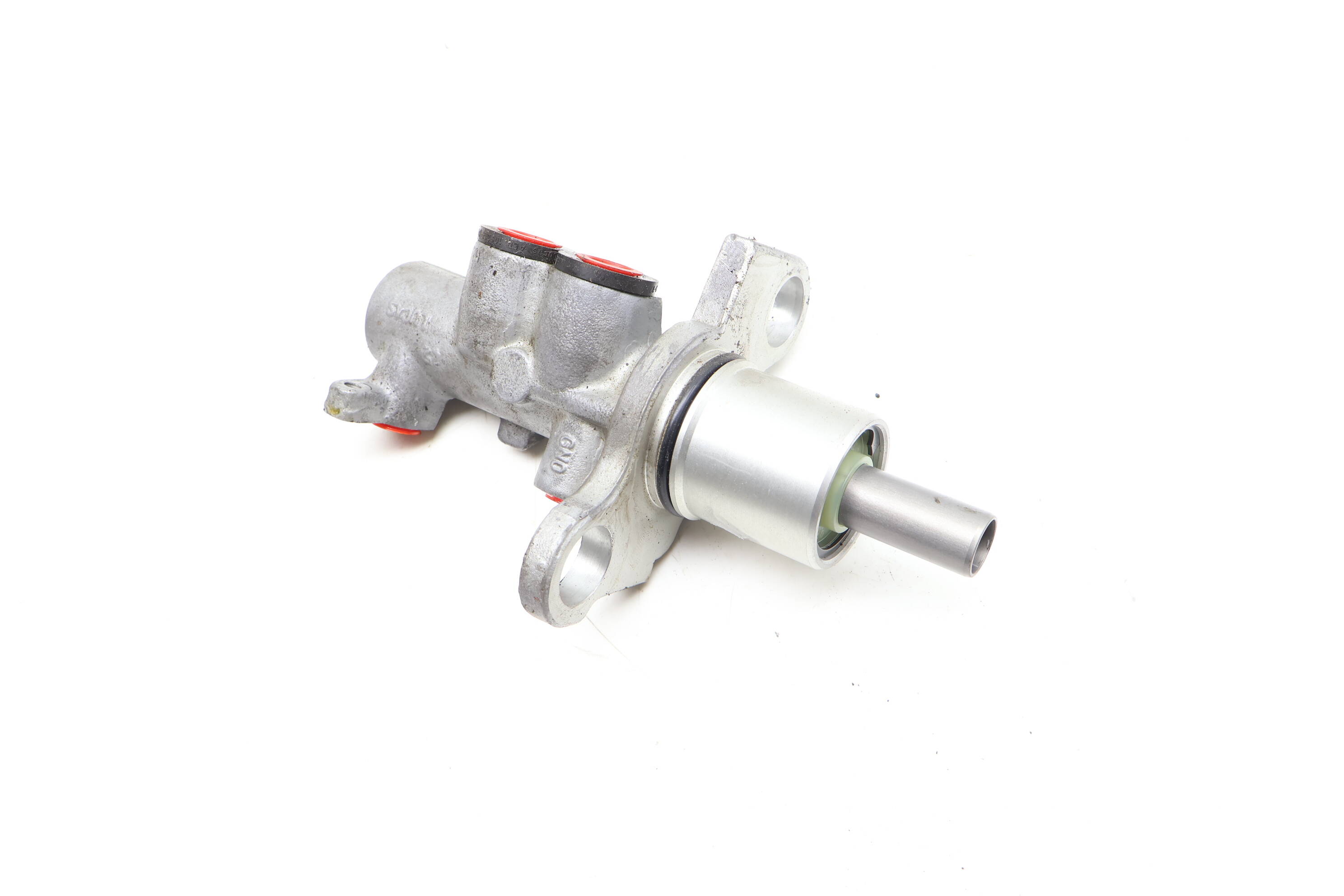 Brake Master Cylinder 4D0611021B