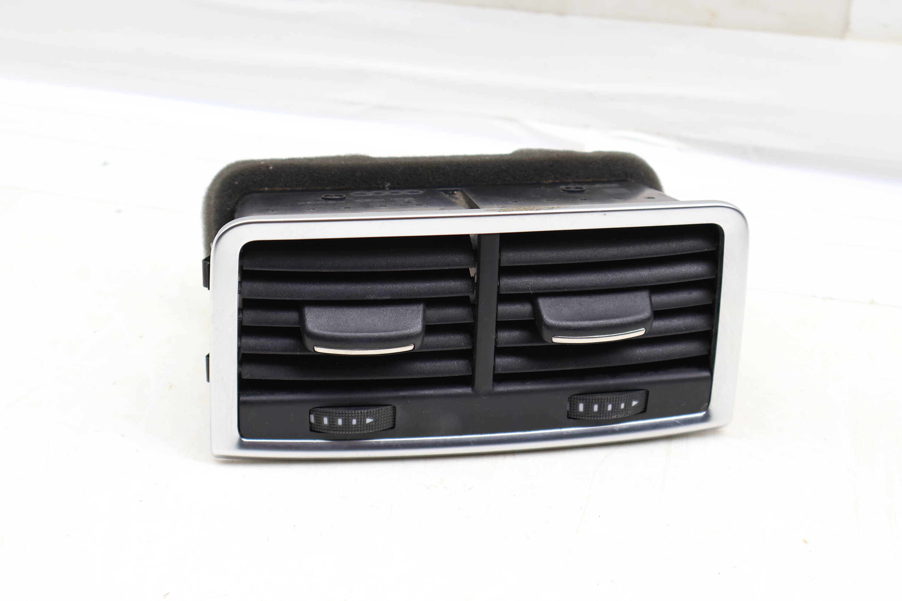 Center Air Vent 4L0819203K