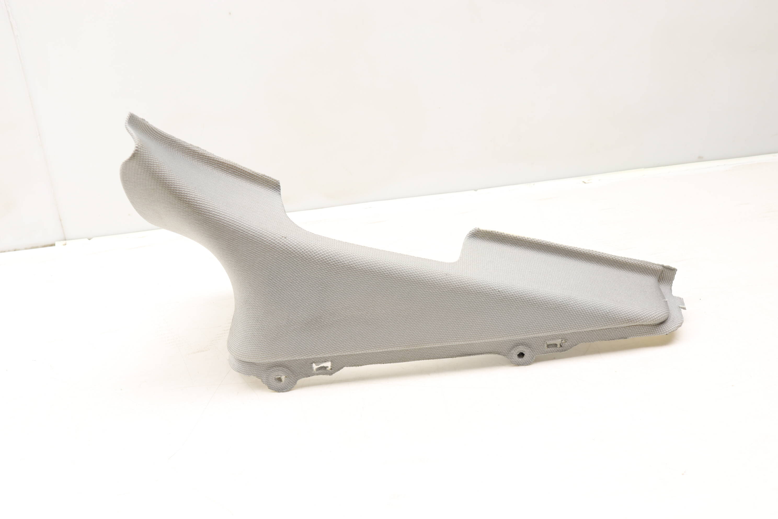 Upper D Pillar Trim / Panel 4G8867246A