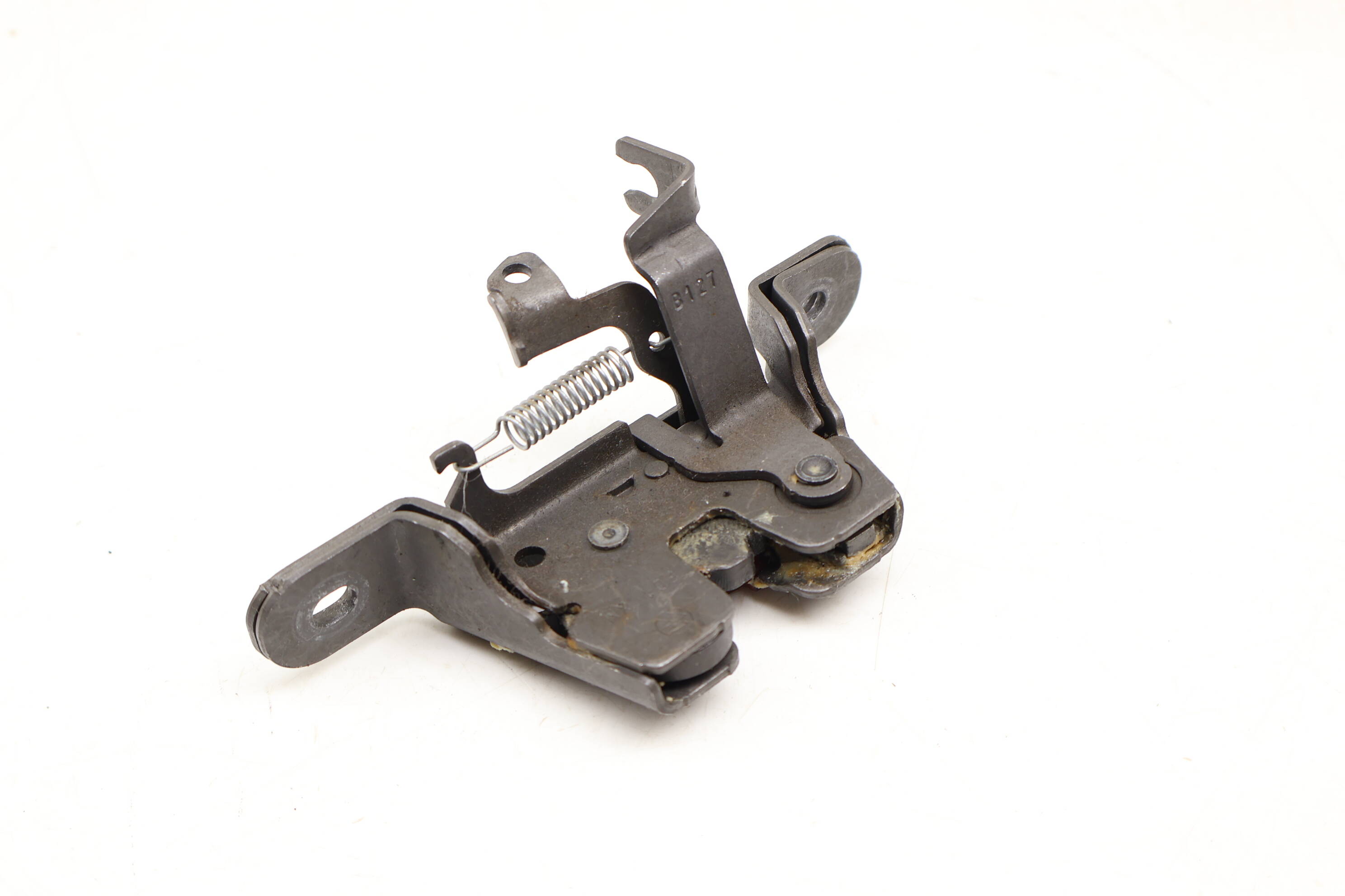 Seat Backrest Latch / Lock 5C6885681E