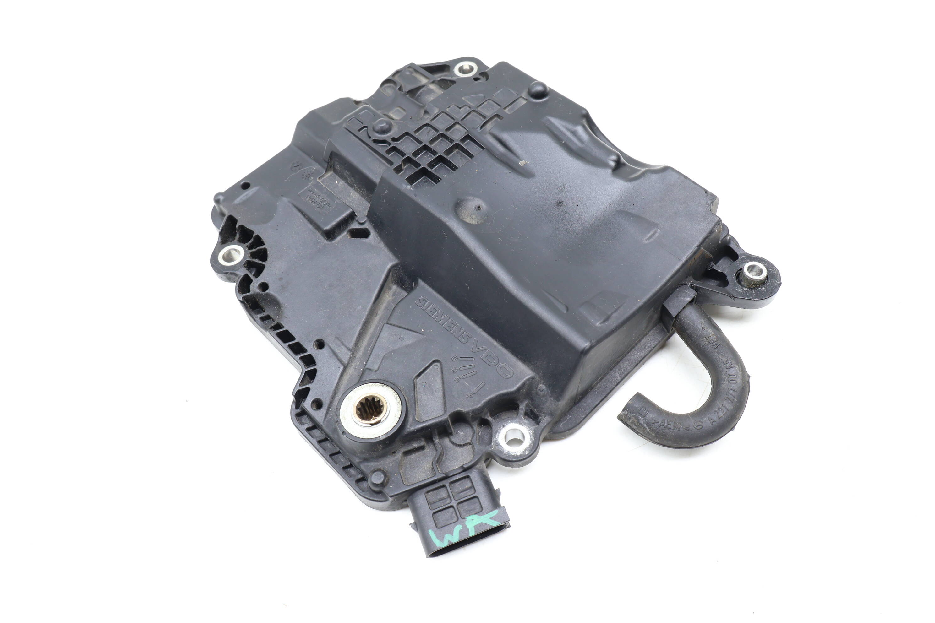 Automatic Transmission Control Module / Tcu / Tcm 0002701852