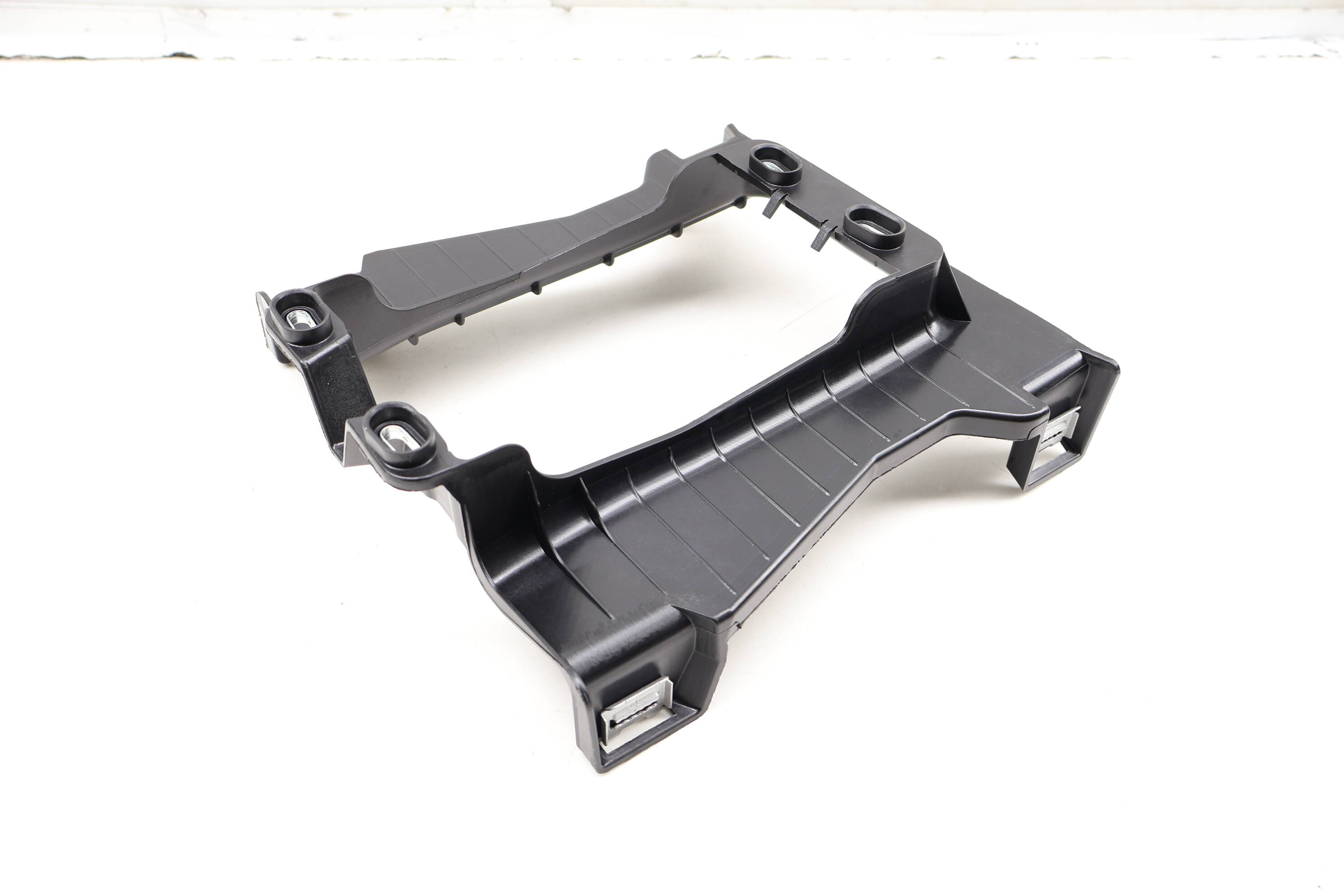 Center Console Mount Bracket 7P6863233A