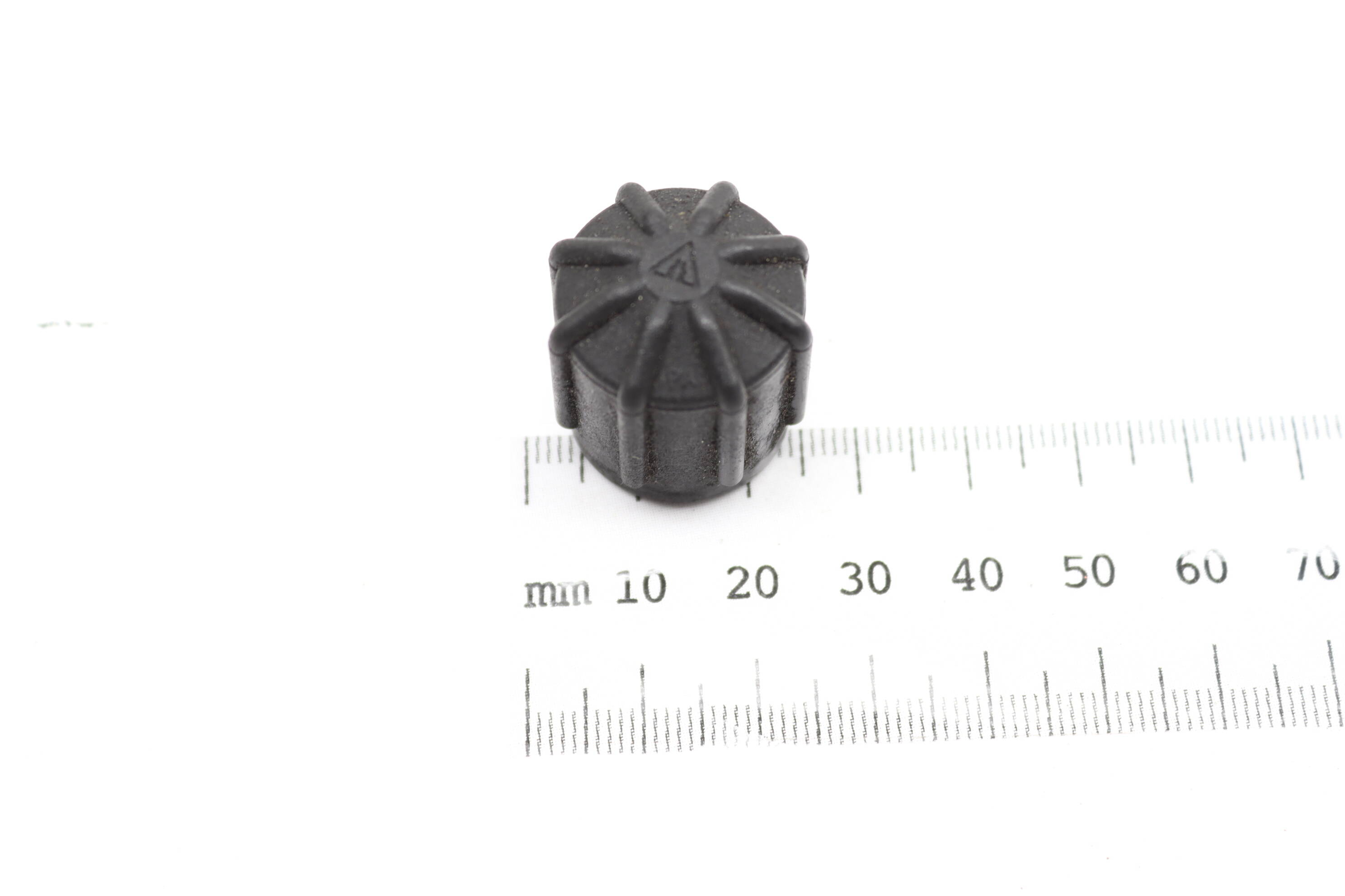 Ac Hose / Line Cap (Larger) 1409880035