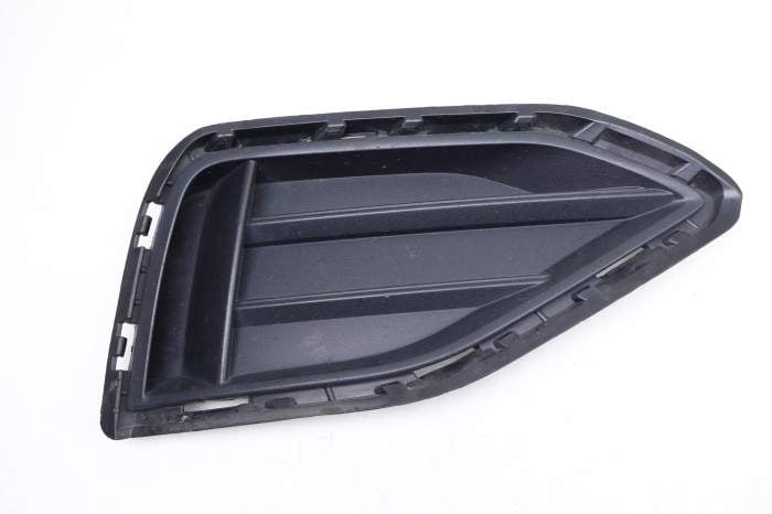 Bumper Grille 561853212A main product photo