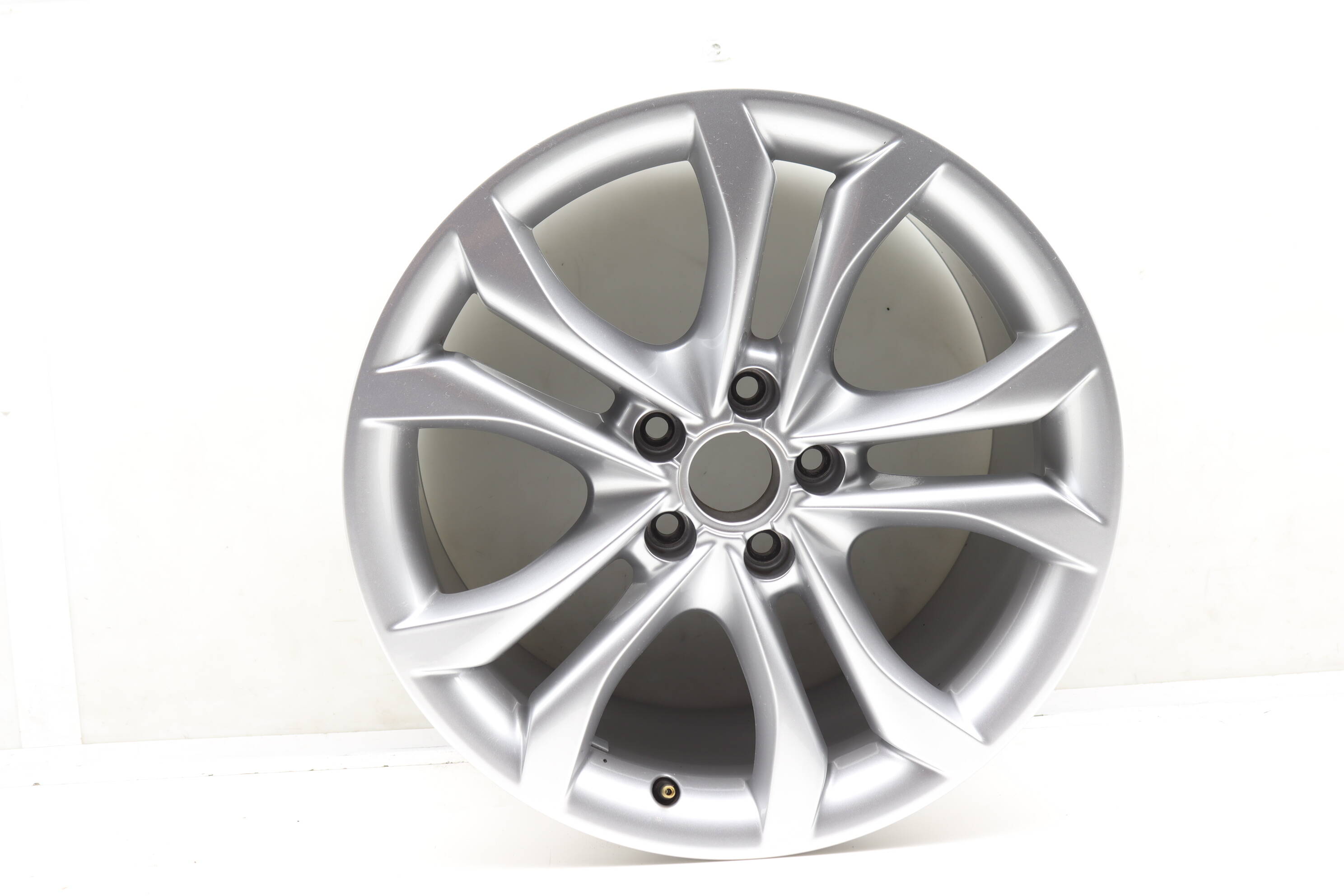 18" Inch Alloy Rim / Wheel 8J0601025CL