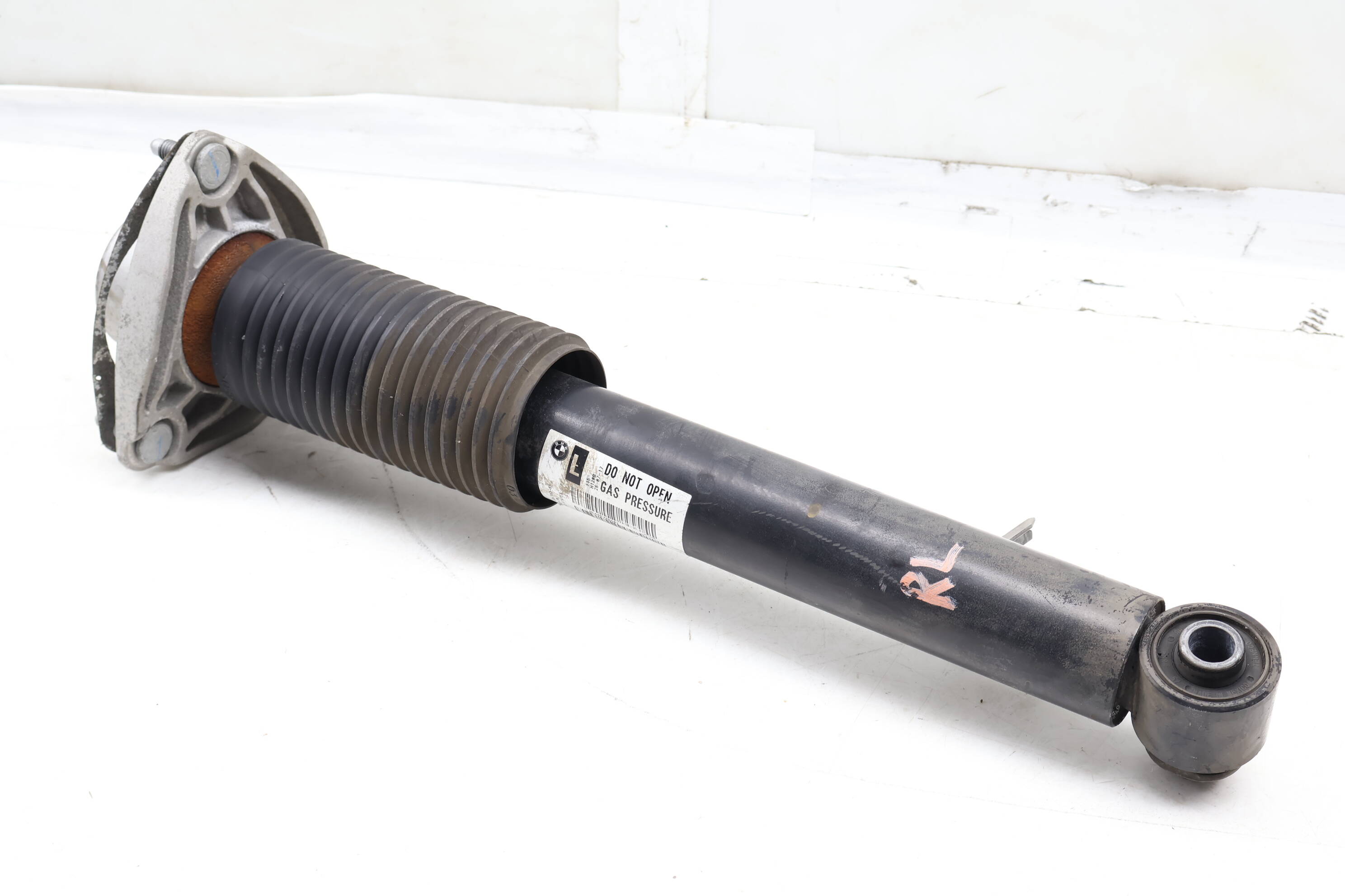 BMW Rear Left Strut / Shock Absorber (X5, X6) 33526867865