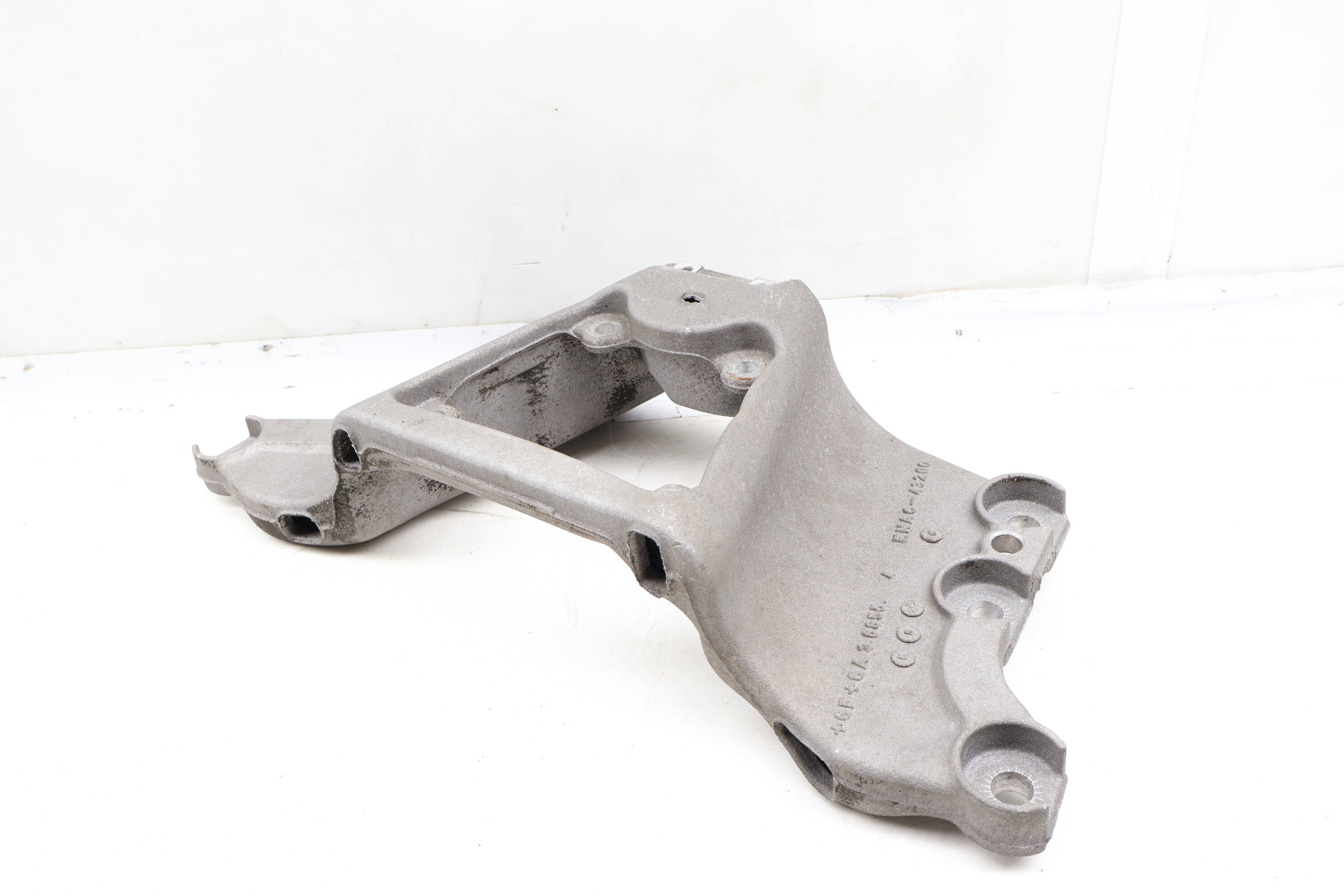 Transmission Support Bracket 4F0399263M