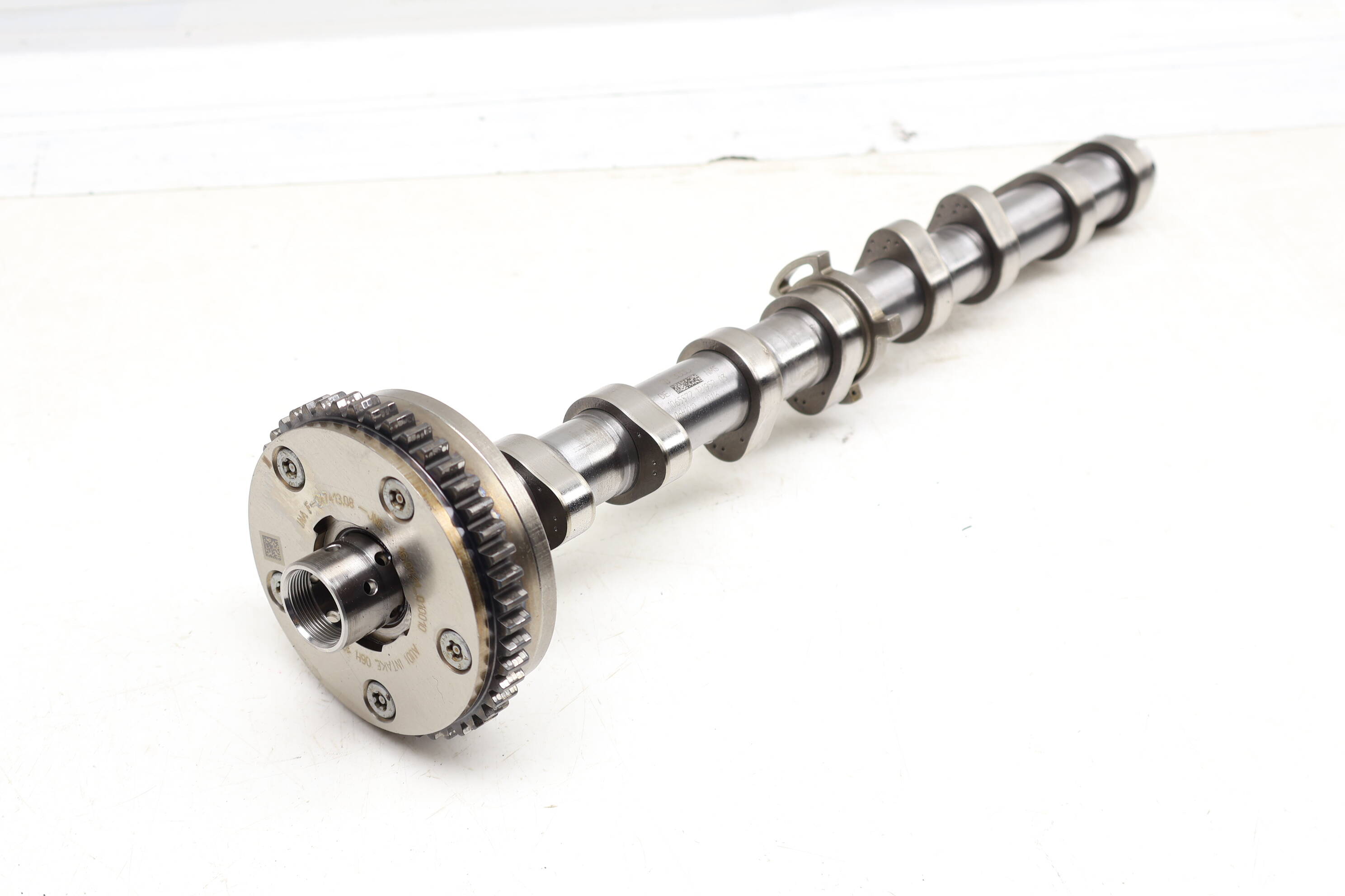 Intake Camshaft / Cam Shaft 06H109021K