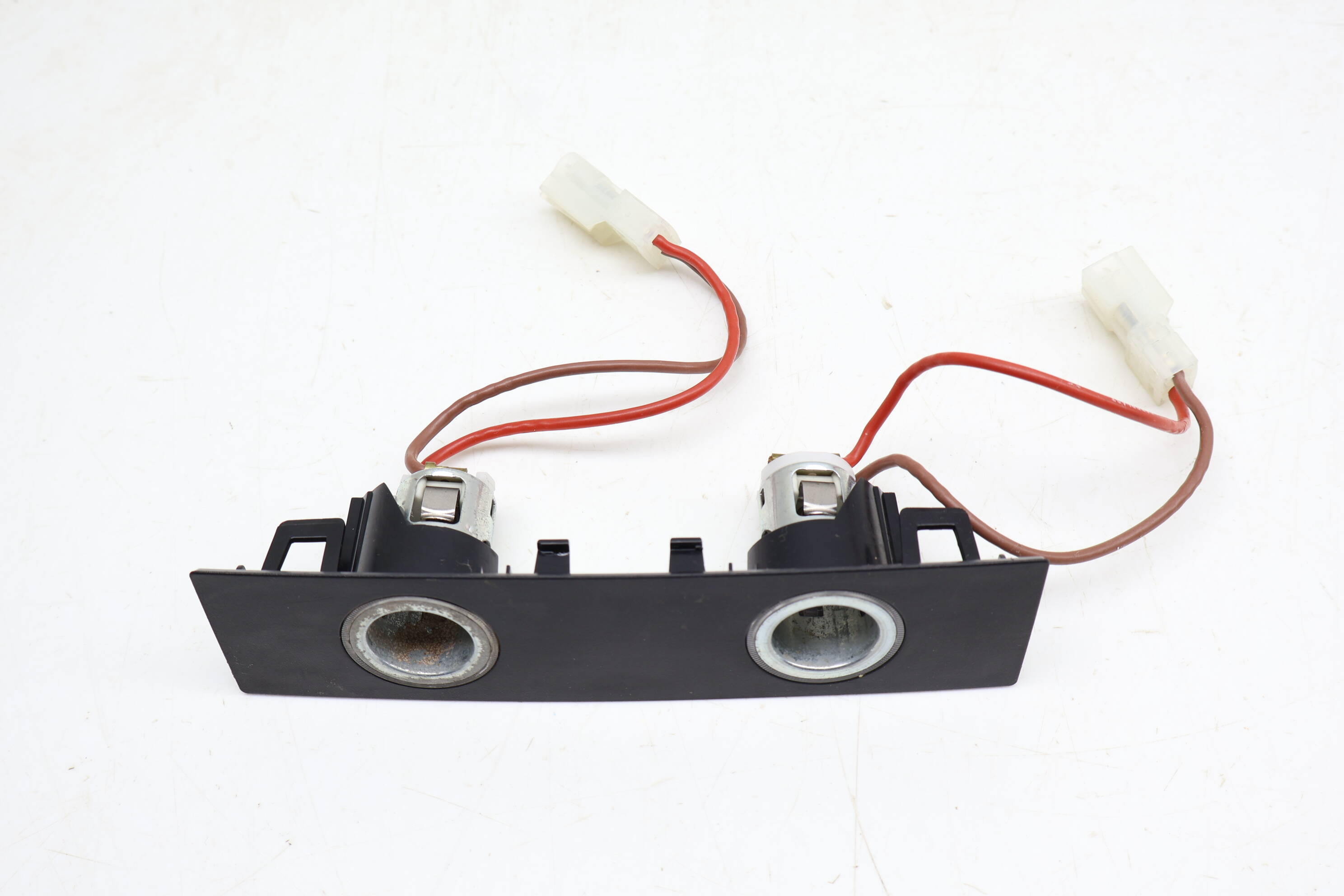 Center Console Trim / Cover W/ Power Outlet 51169252009