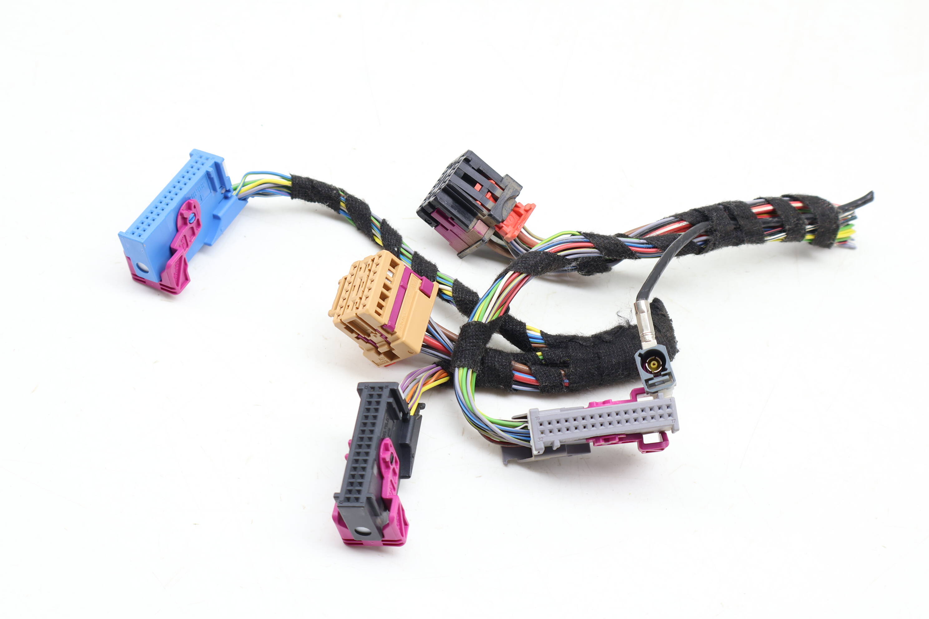 Comfort Module Wiring Connector / Pigtail Set