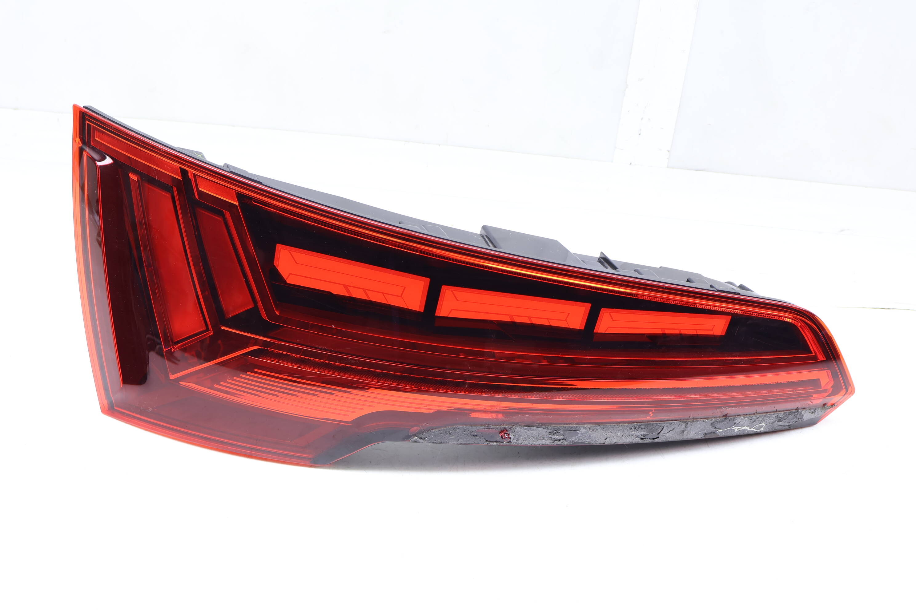 Oled&#x20;Tail&#x20;Light&#x20;&#x2F;&#x20;Lamp&#x20;80A945307C
