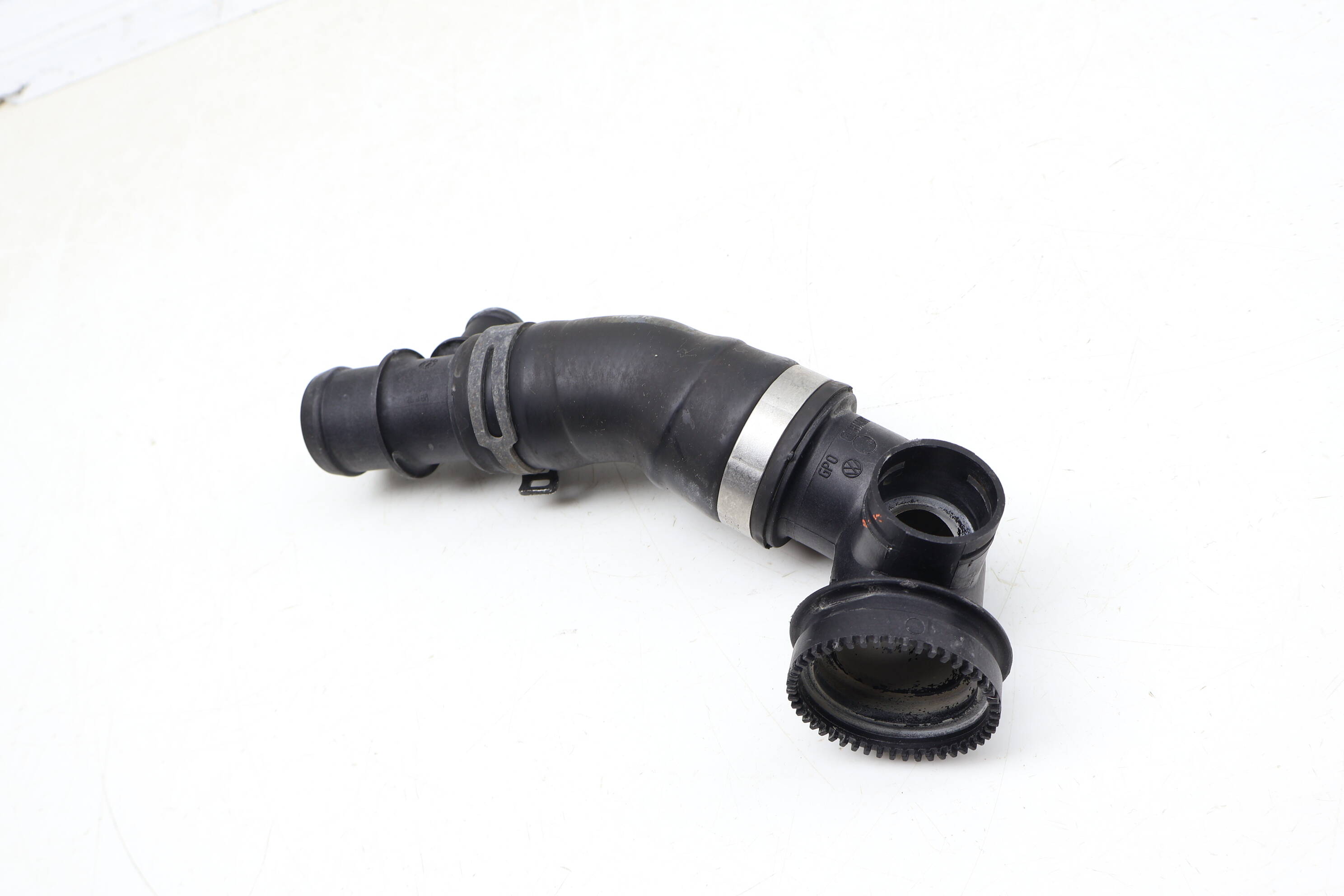 Lower Radiator Coolant Hose 7L8121051L