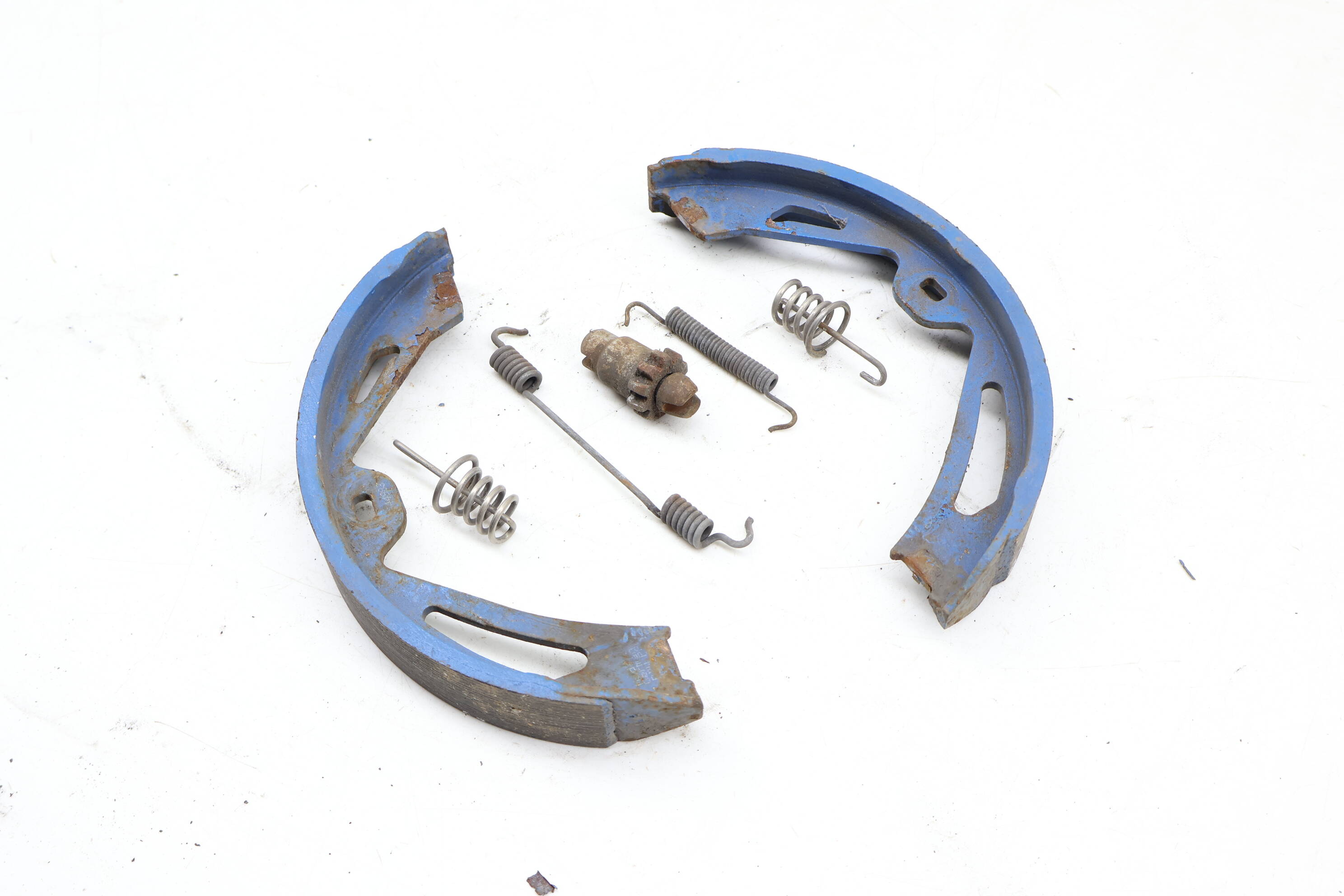 Brake Shoe Kit / Set 9Y0698533D