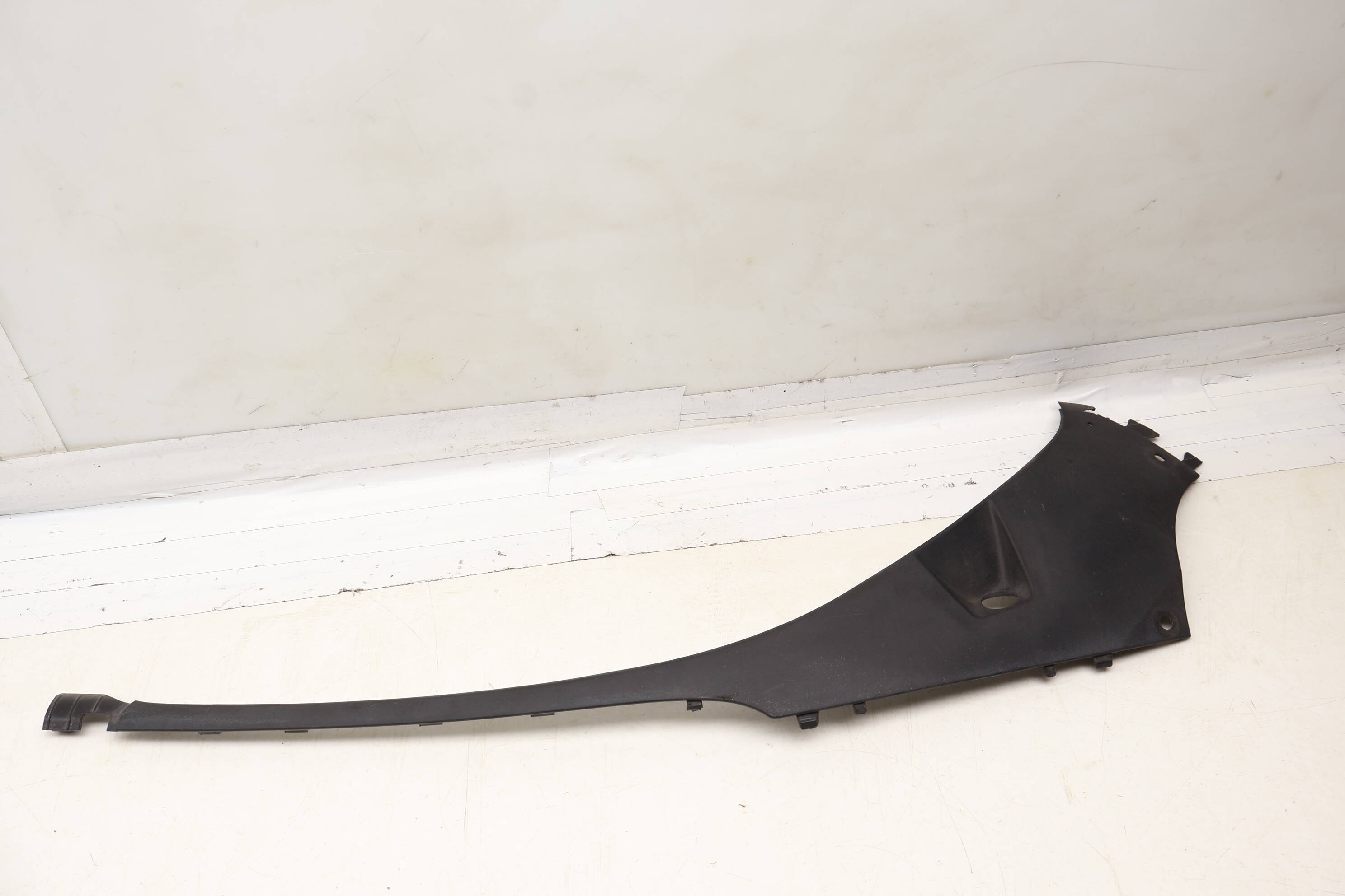 Headlight / Headlamp Trim 95B807173A