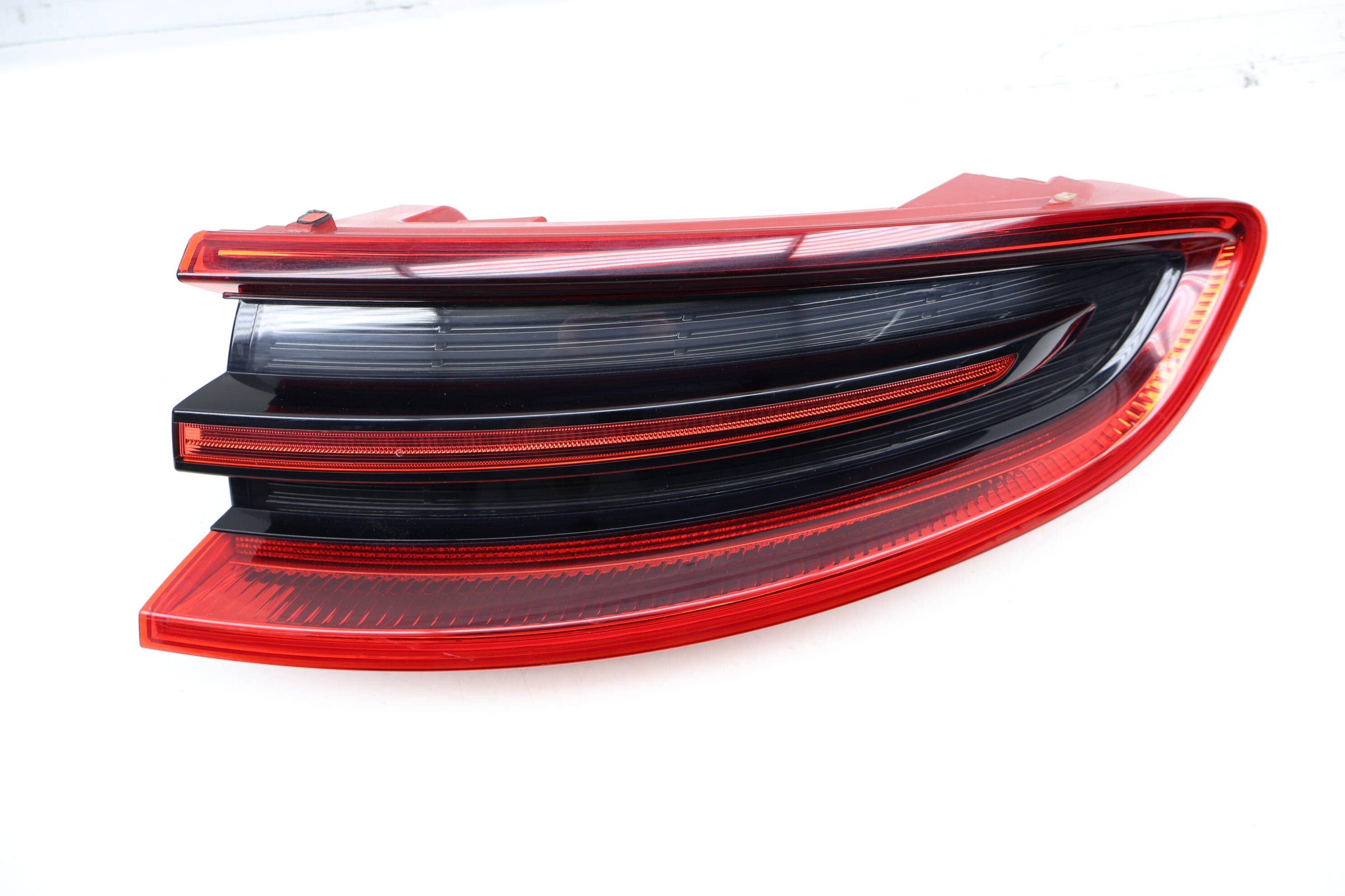 Tail Light / Lamp (Outer) 95B945096E