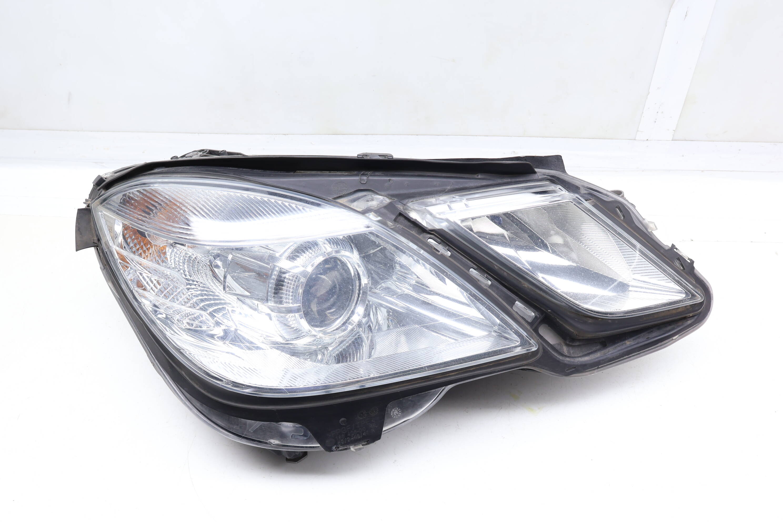 Halogen Headlight / Headlamp 2128209661