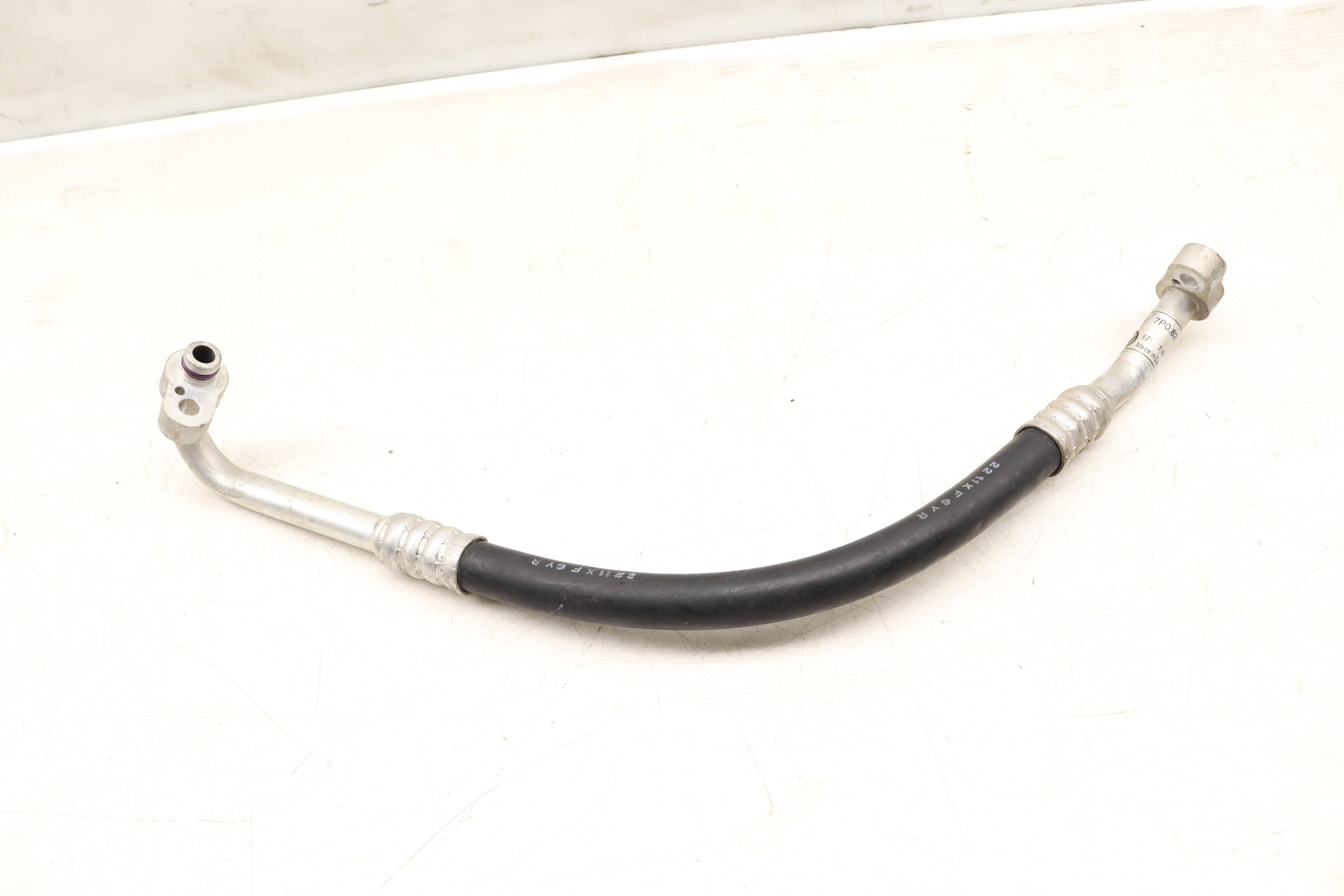 Lower Ac Hose / Line / Pipe (High Pressure) 7P0820721A 95857372101