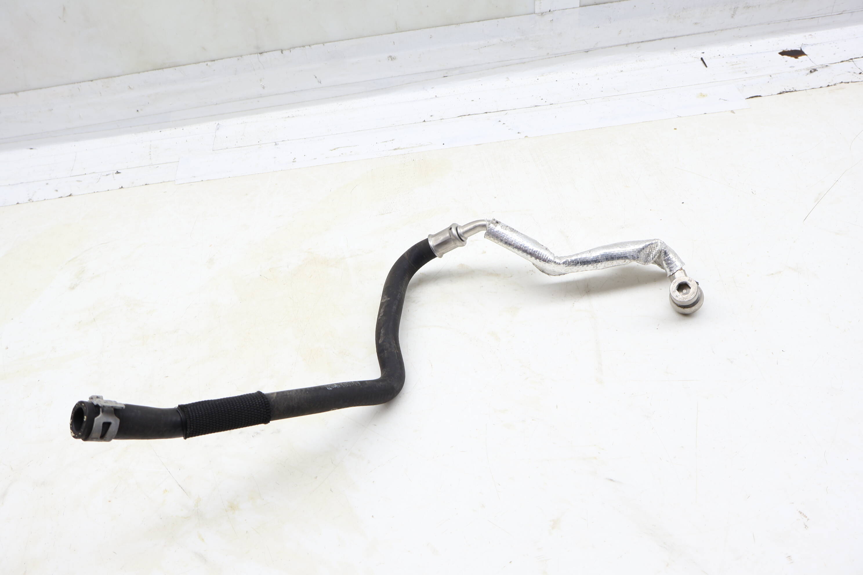 Turbo Coolant Return Hose / Line 06H121492D