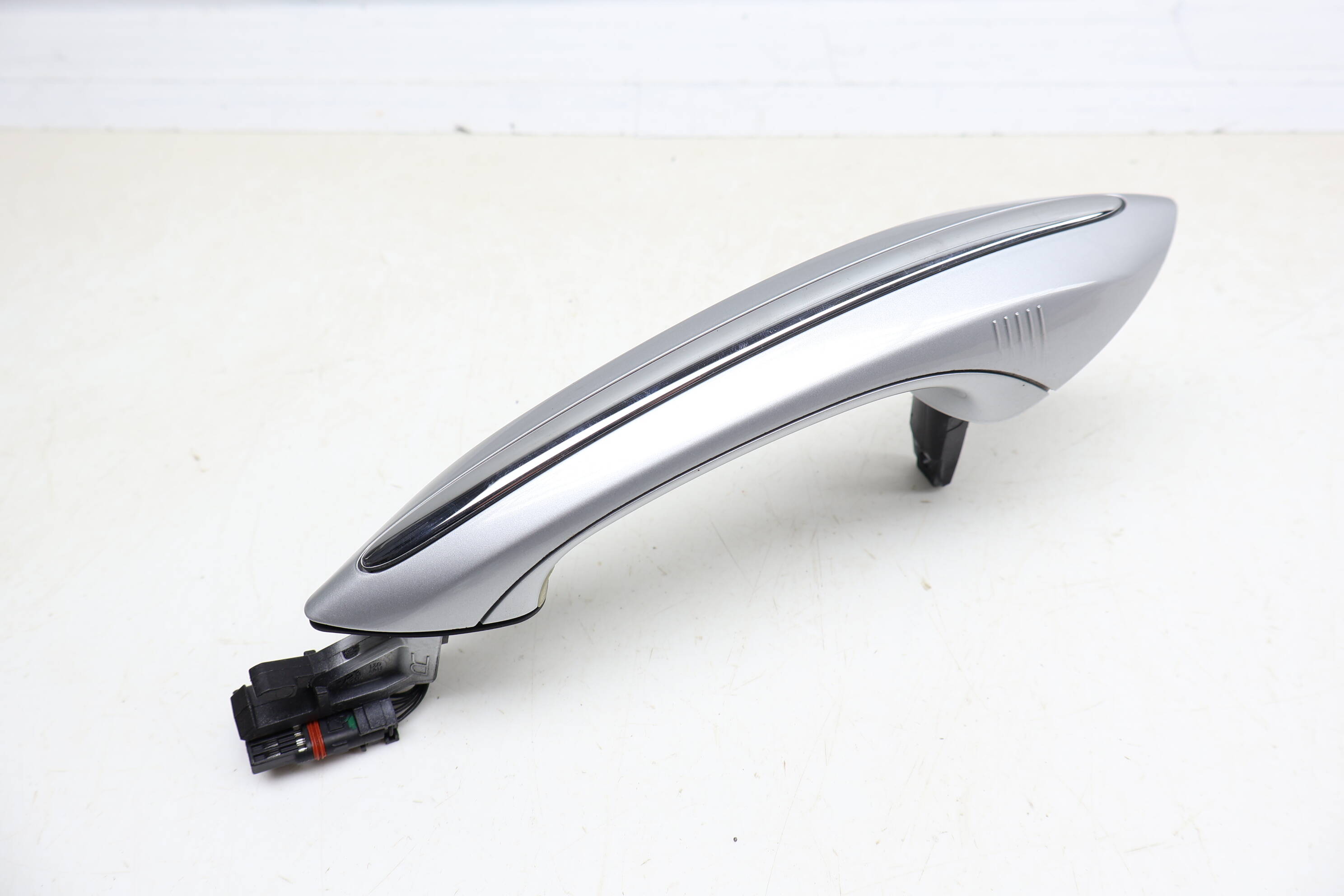 Exterior Door Handle 7310176