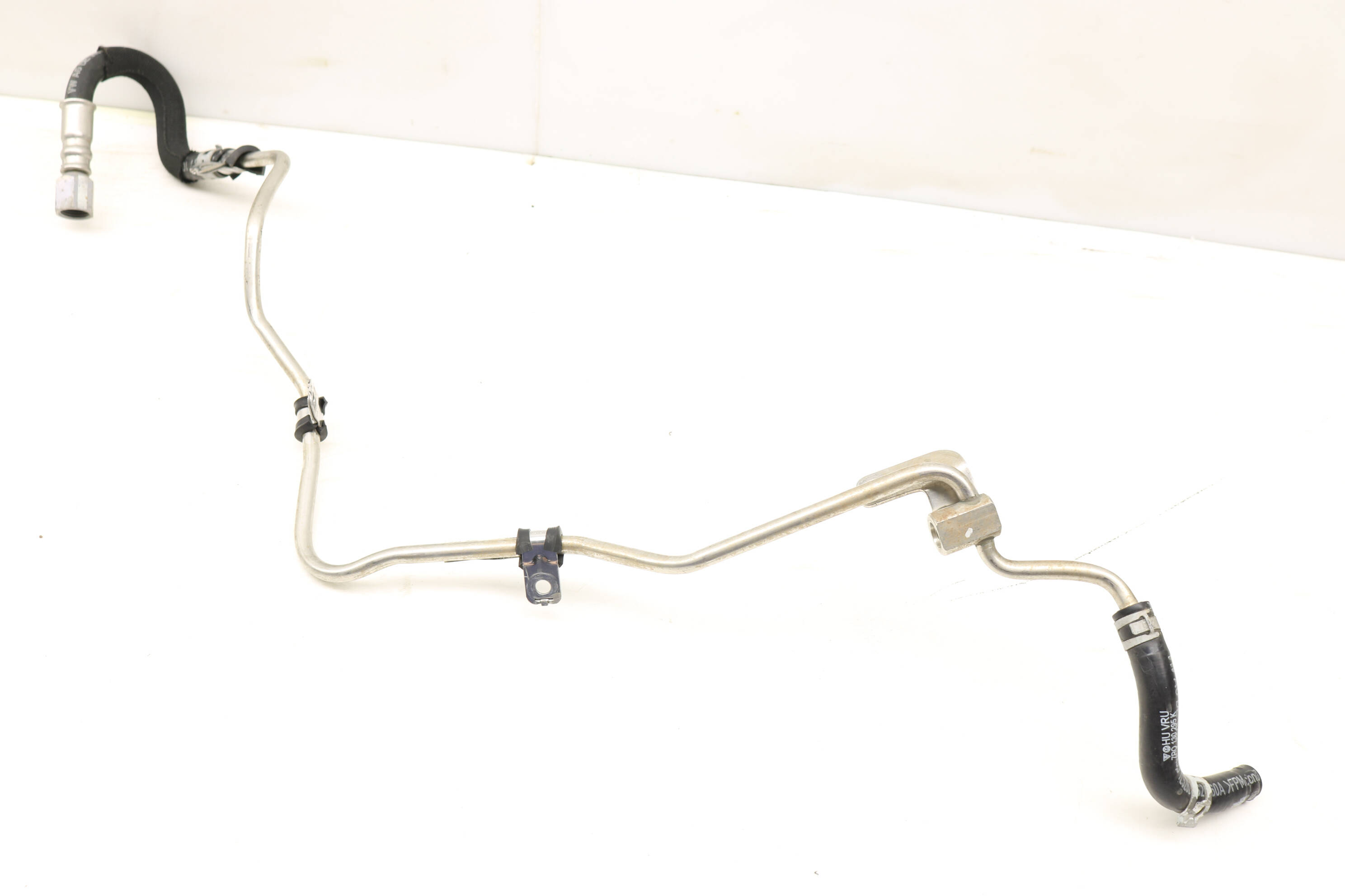 Fuel Line / Hose 7P0130295K 95811023512