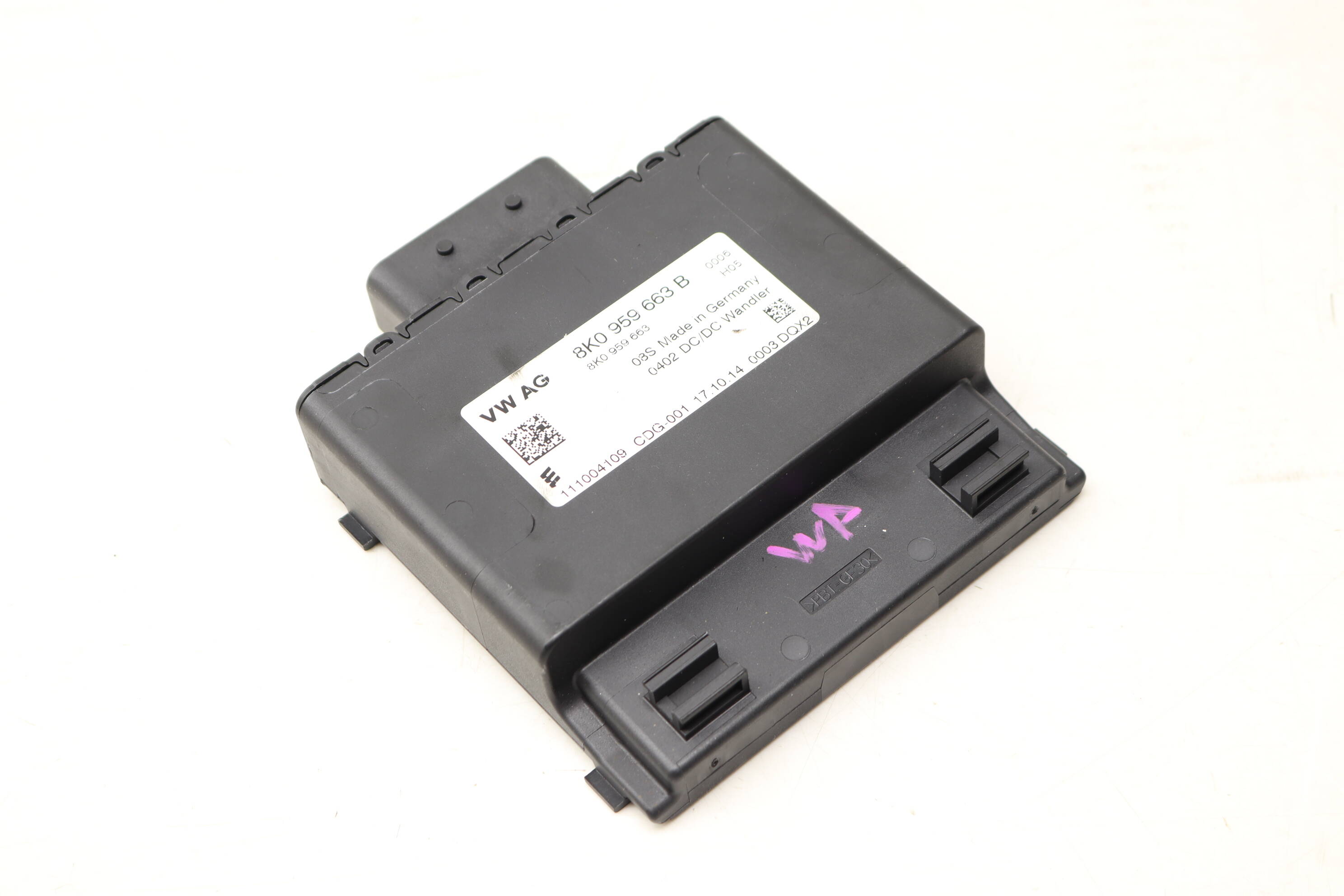 Voltage Stabilizer Control Module 8K0959663B