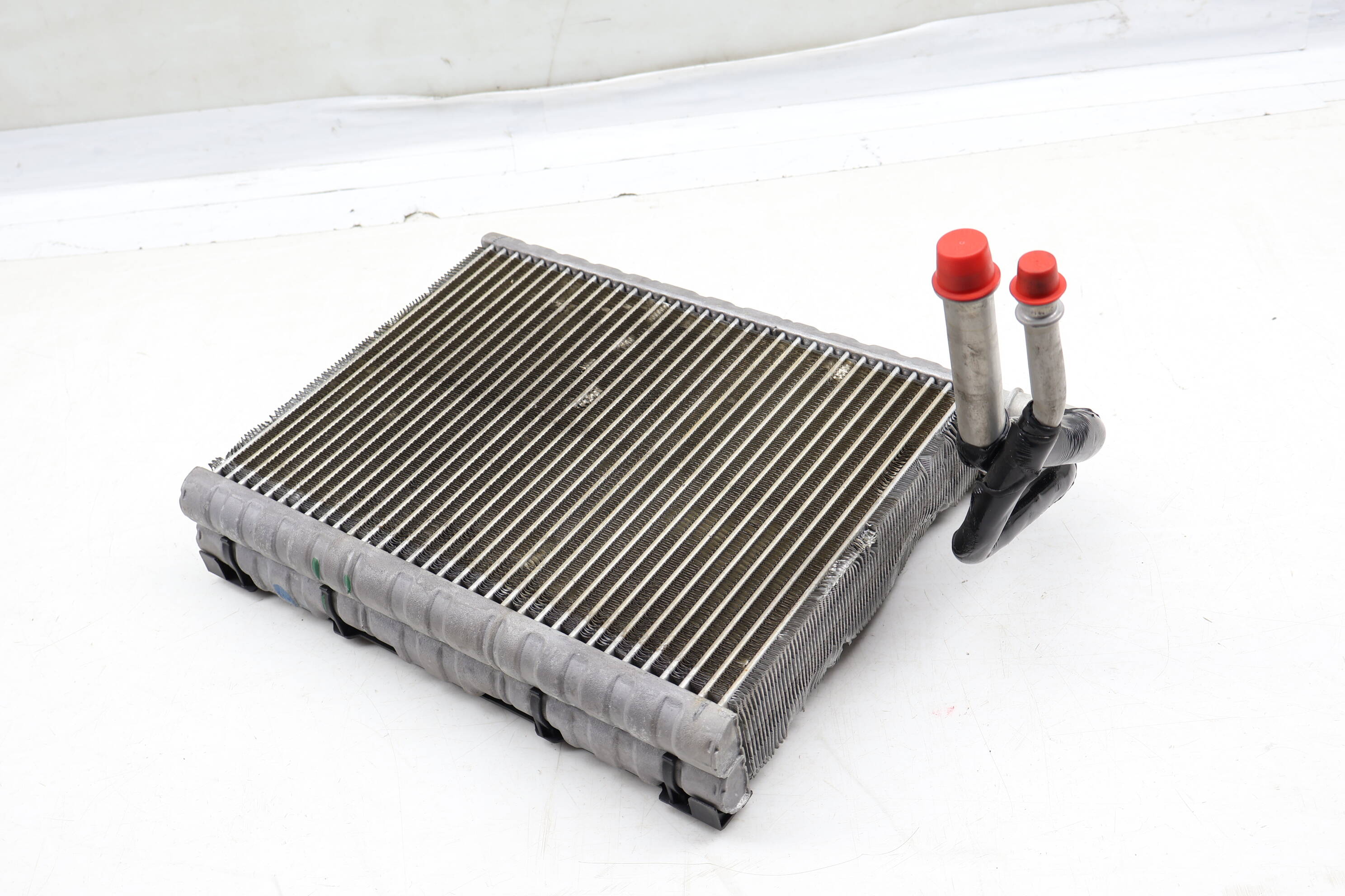 Ac&#x20;Evaporator&#x20;64119361708