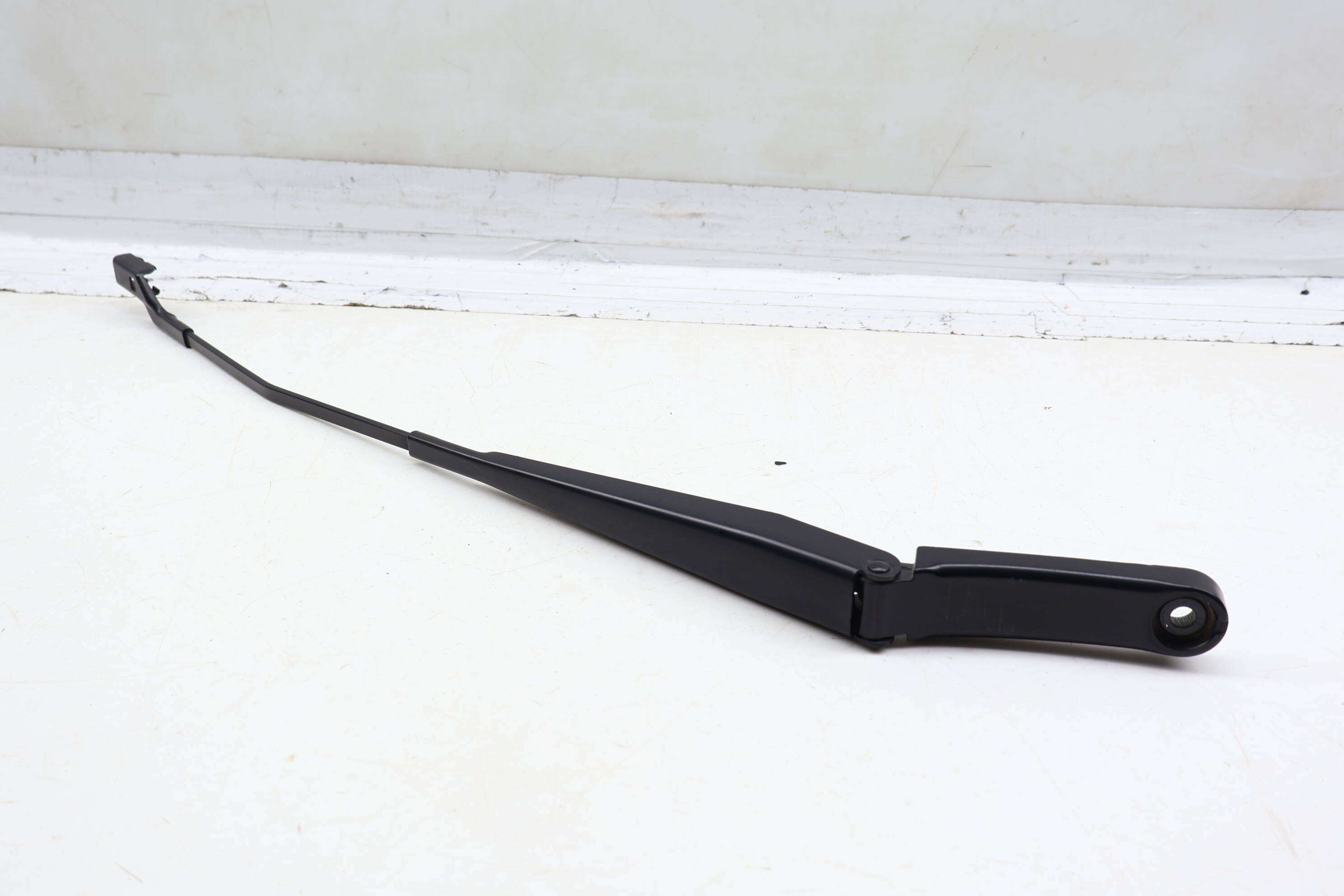 Windshield Wiper Arm 3CN955406A